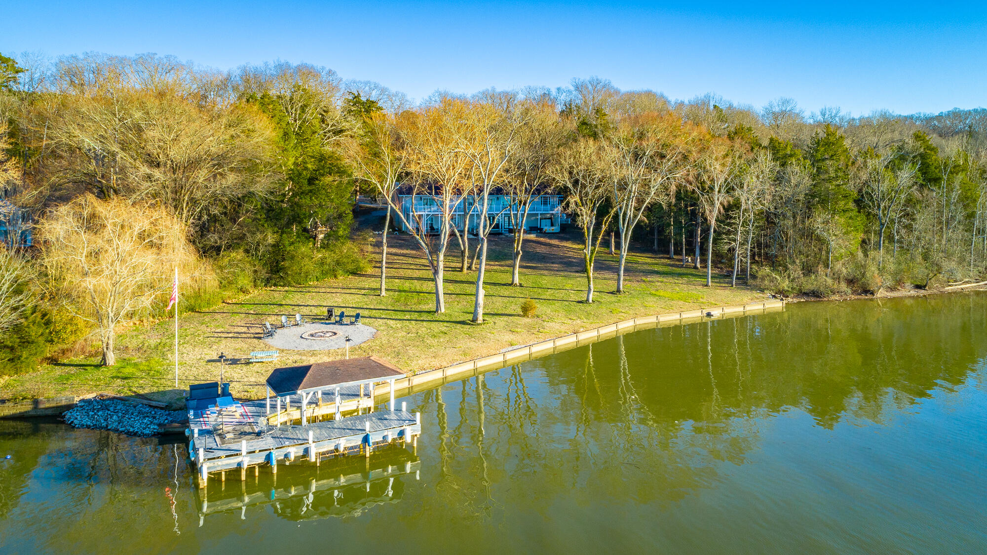 5717 Island View Drive