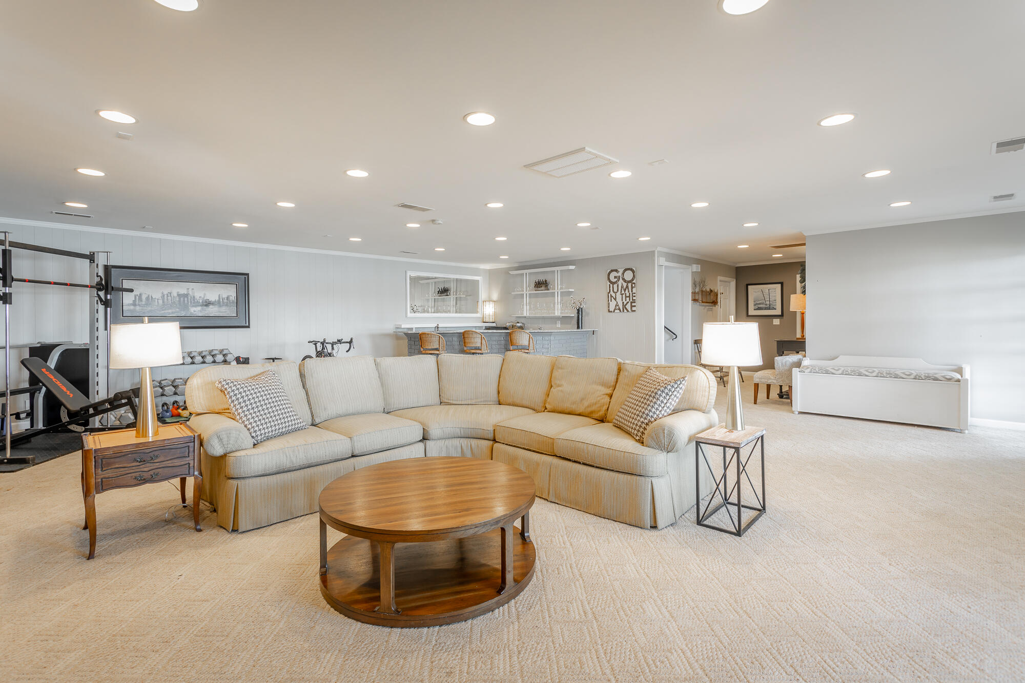 5717 Island View Drive