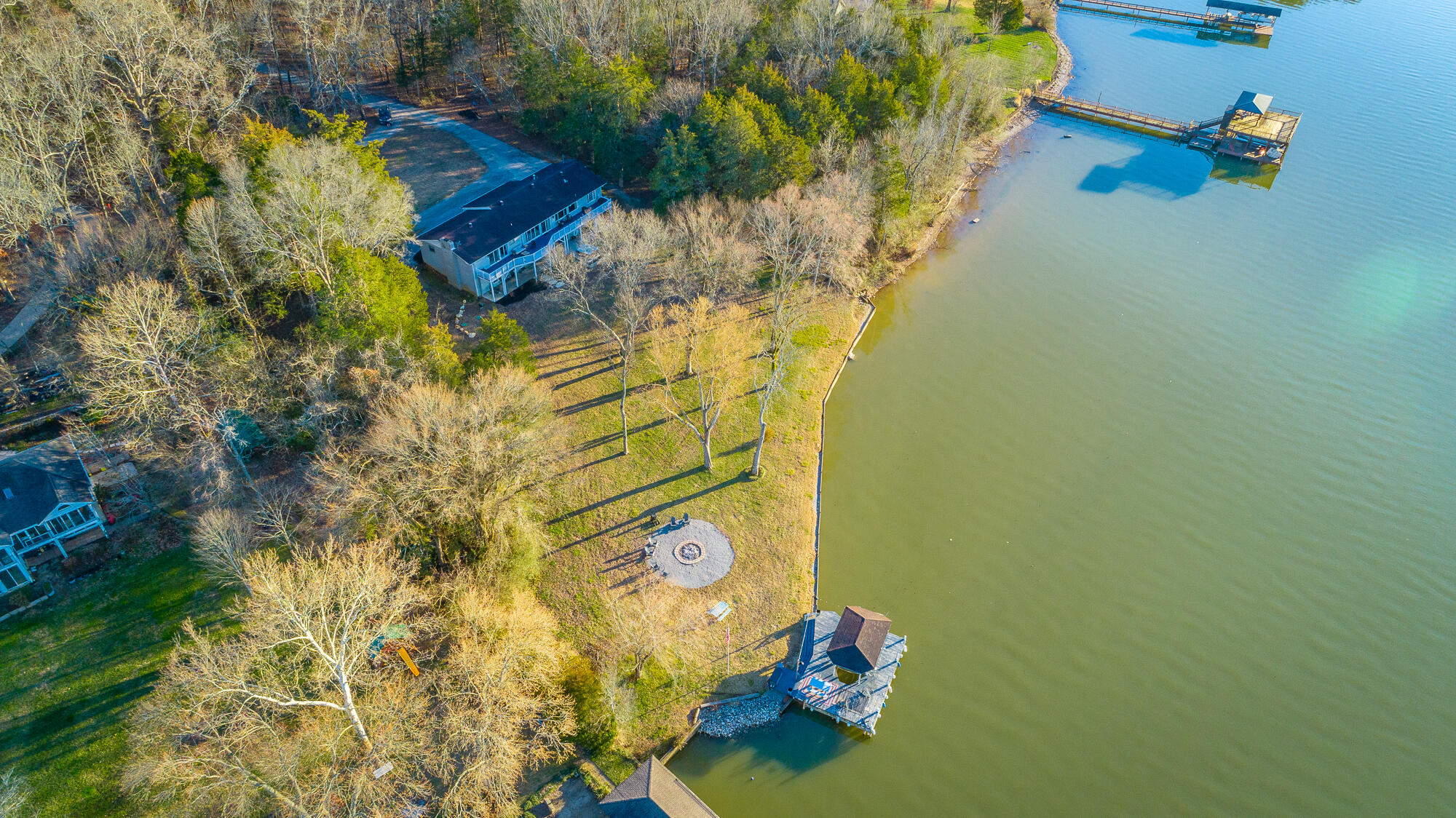 5717 Island View Drive