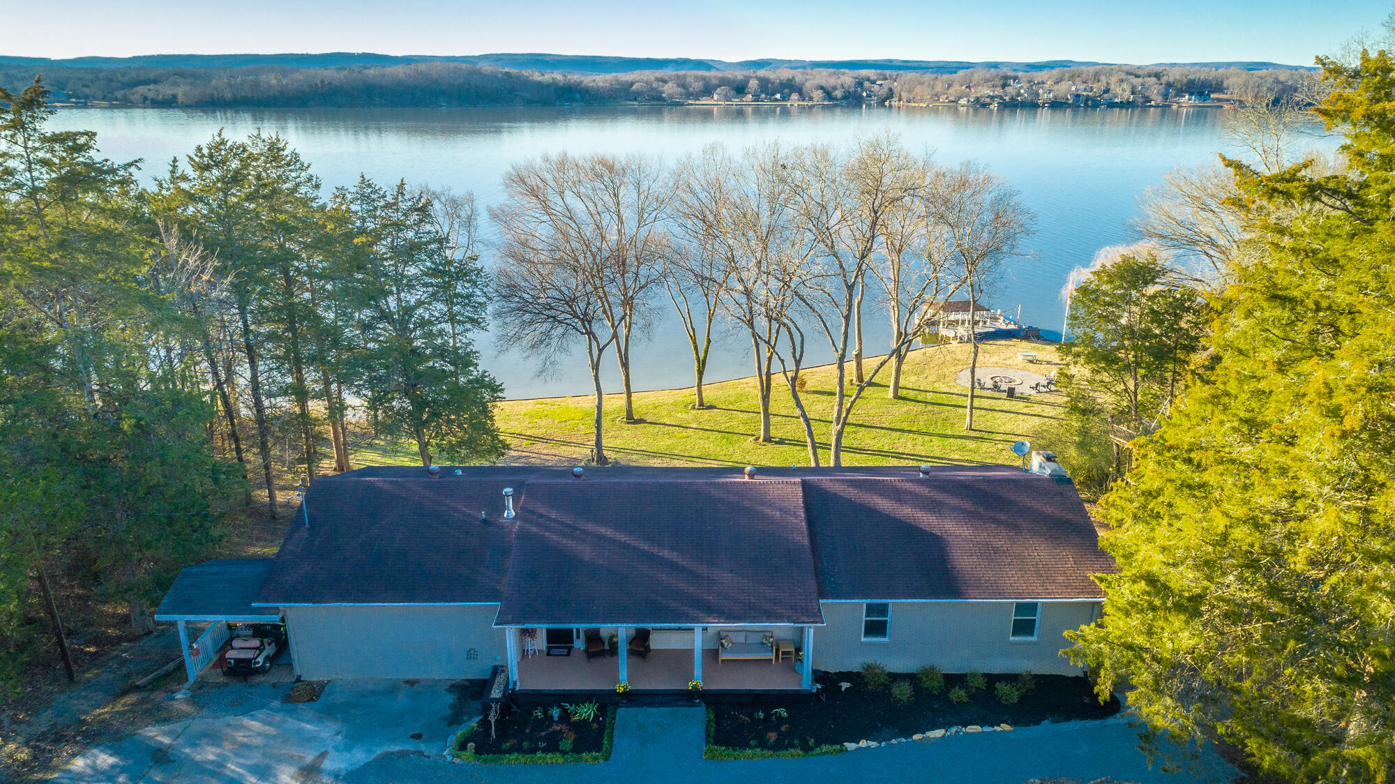 5717 Island View Drive