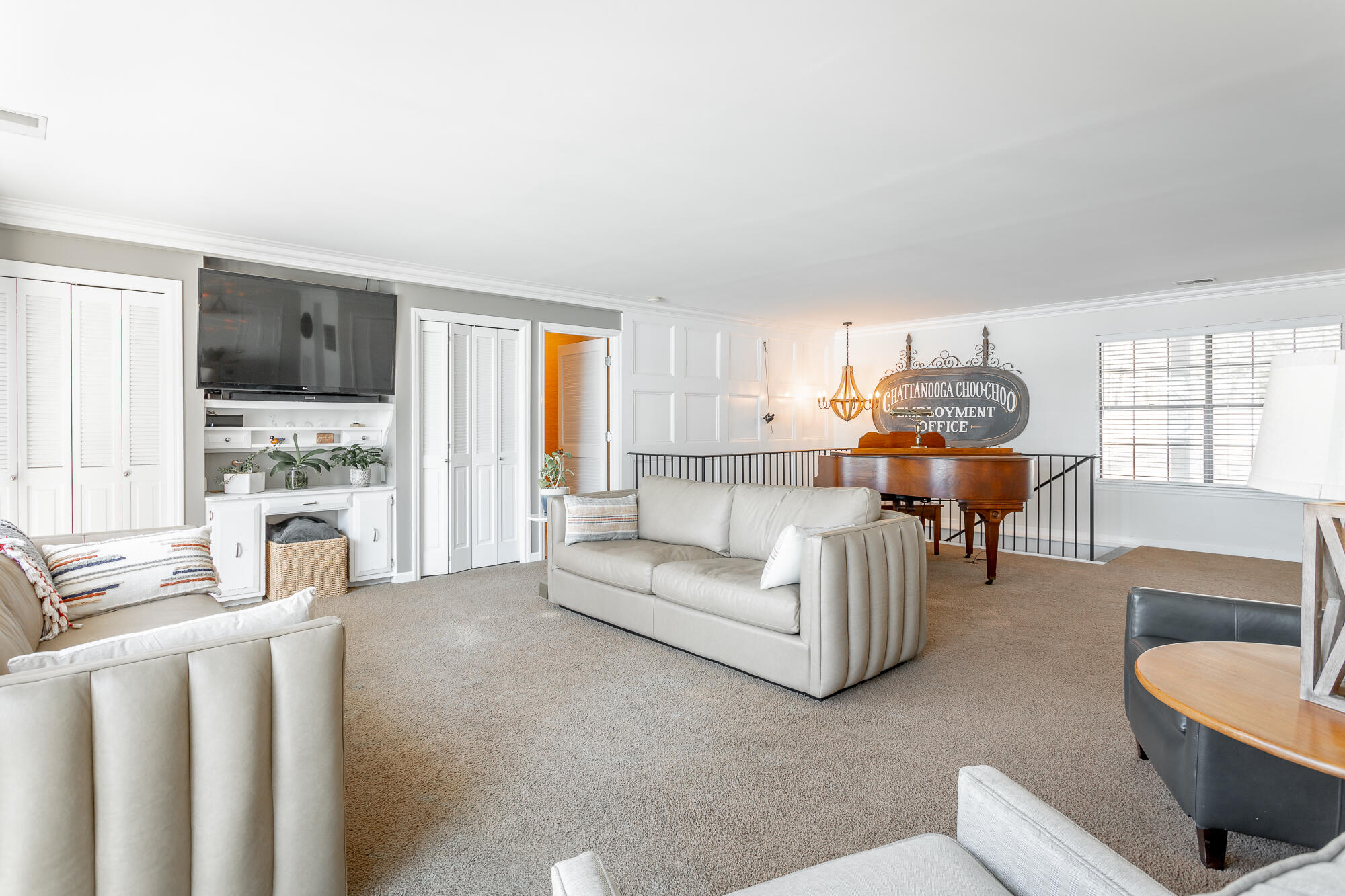 5717 Island View Drive
