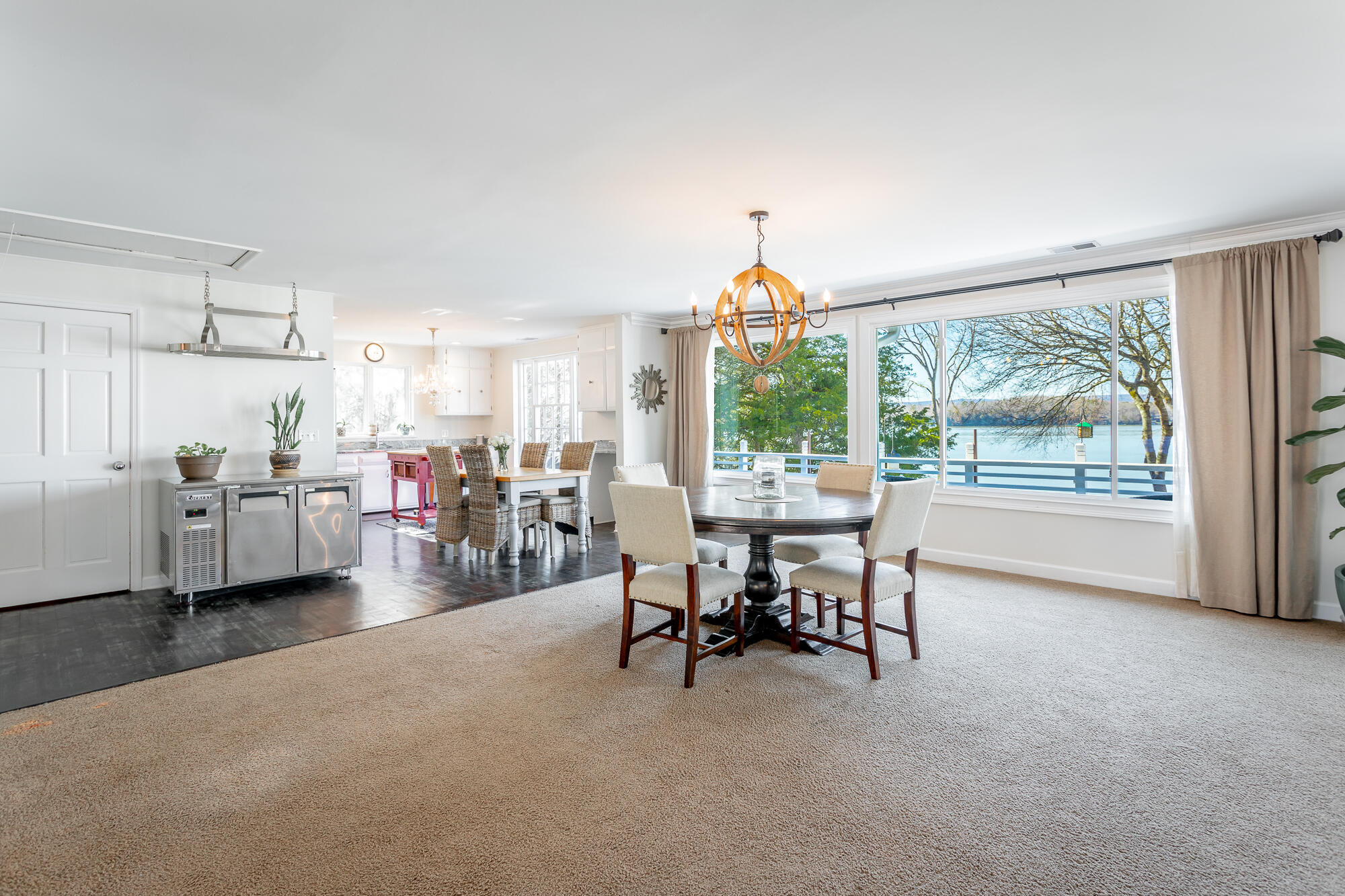 5717 Island View Drive