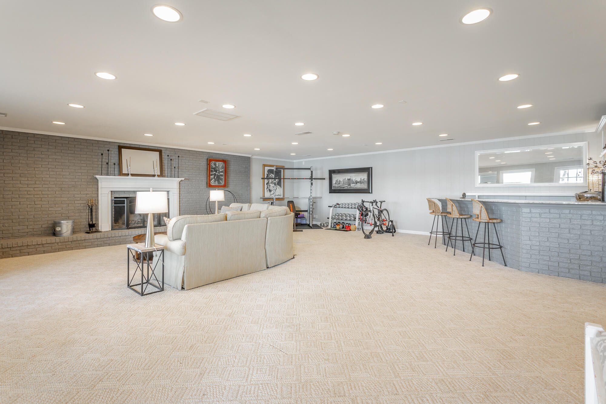 5717 Island View Drive