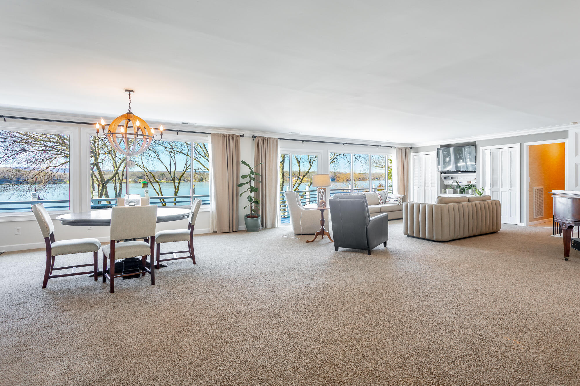 5717 Island View Drive