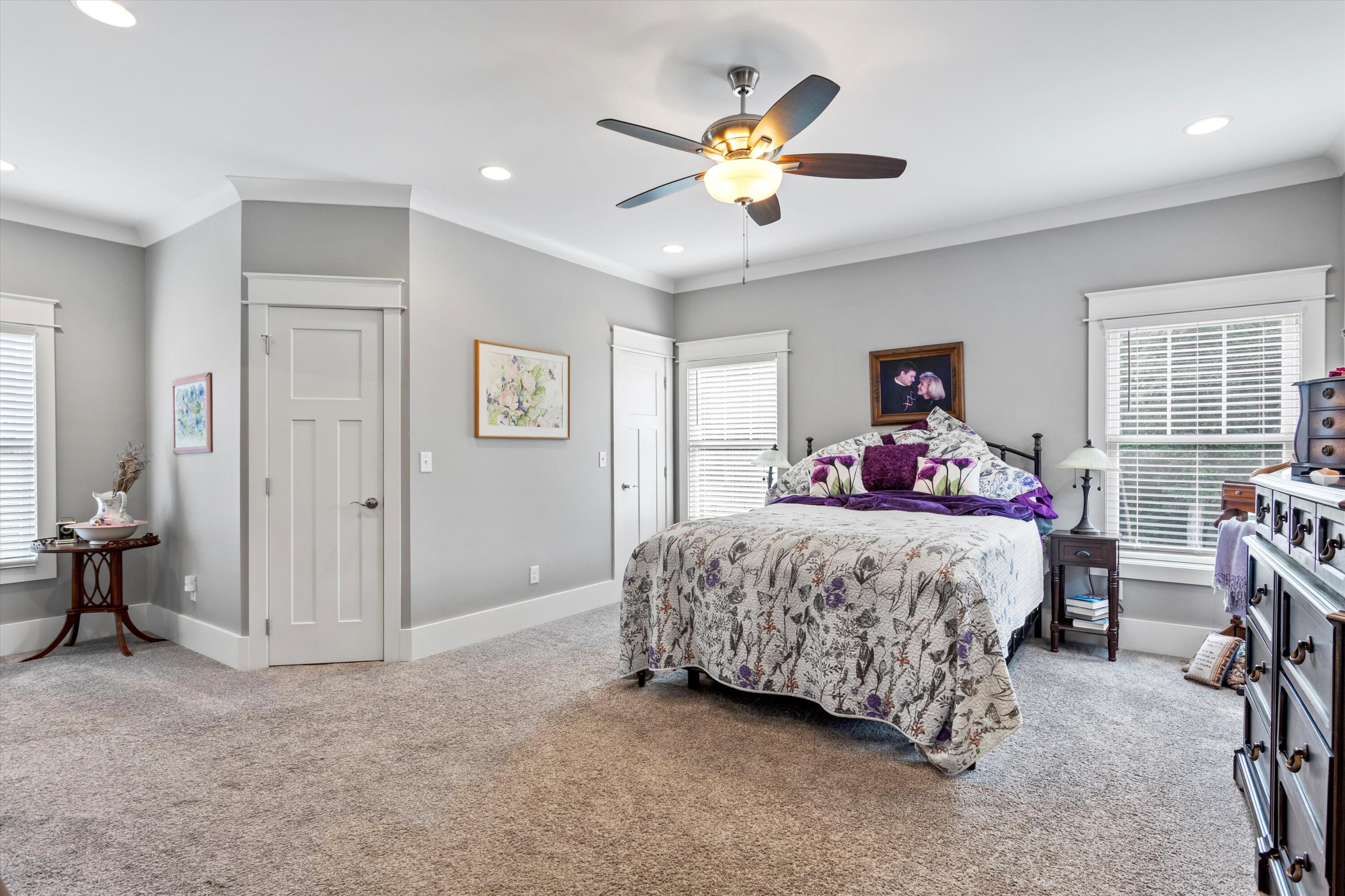 11199 Captains Cove Dr