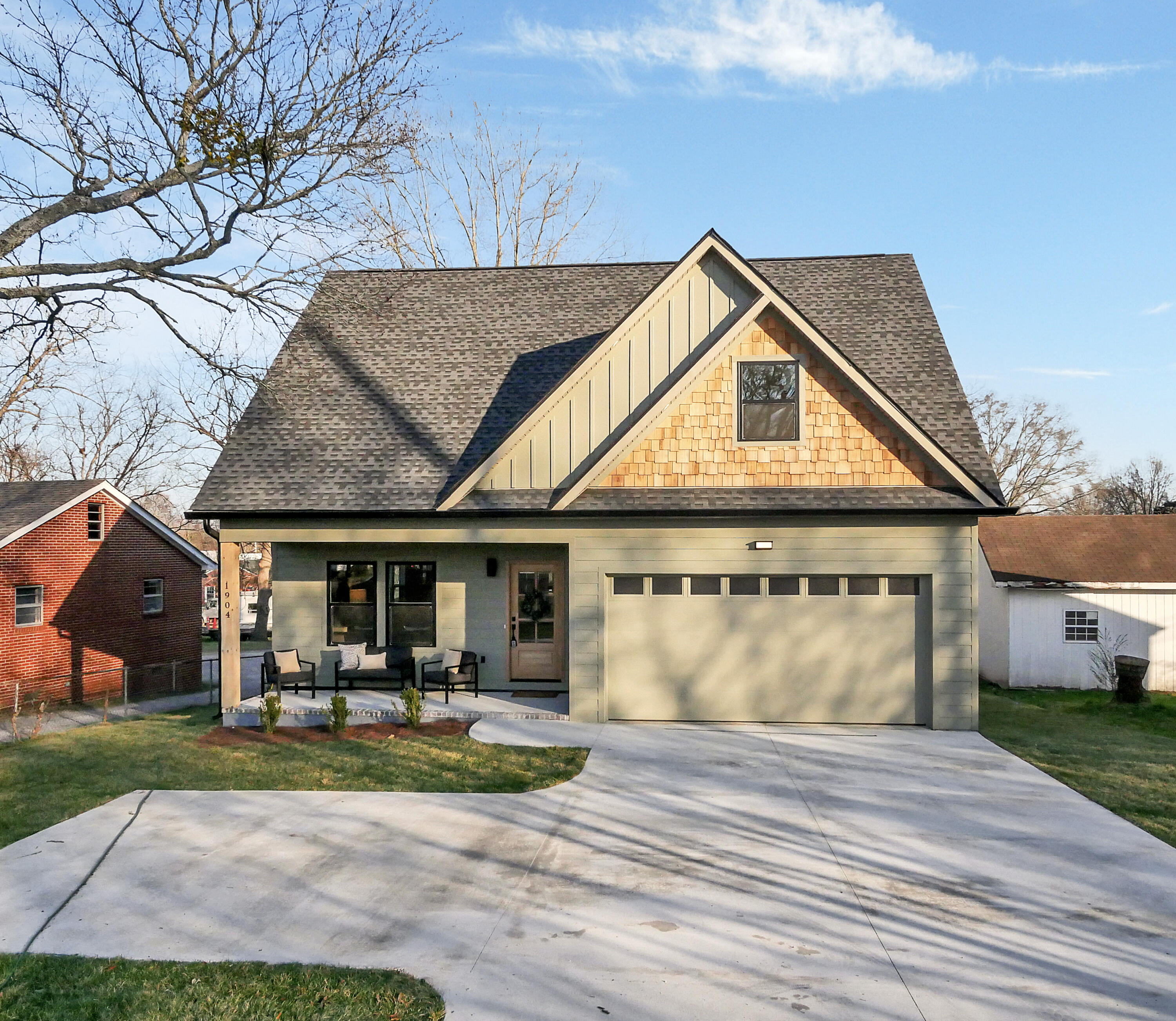 1904 Mcbrien Road