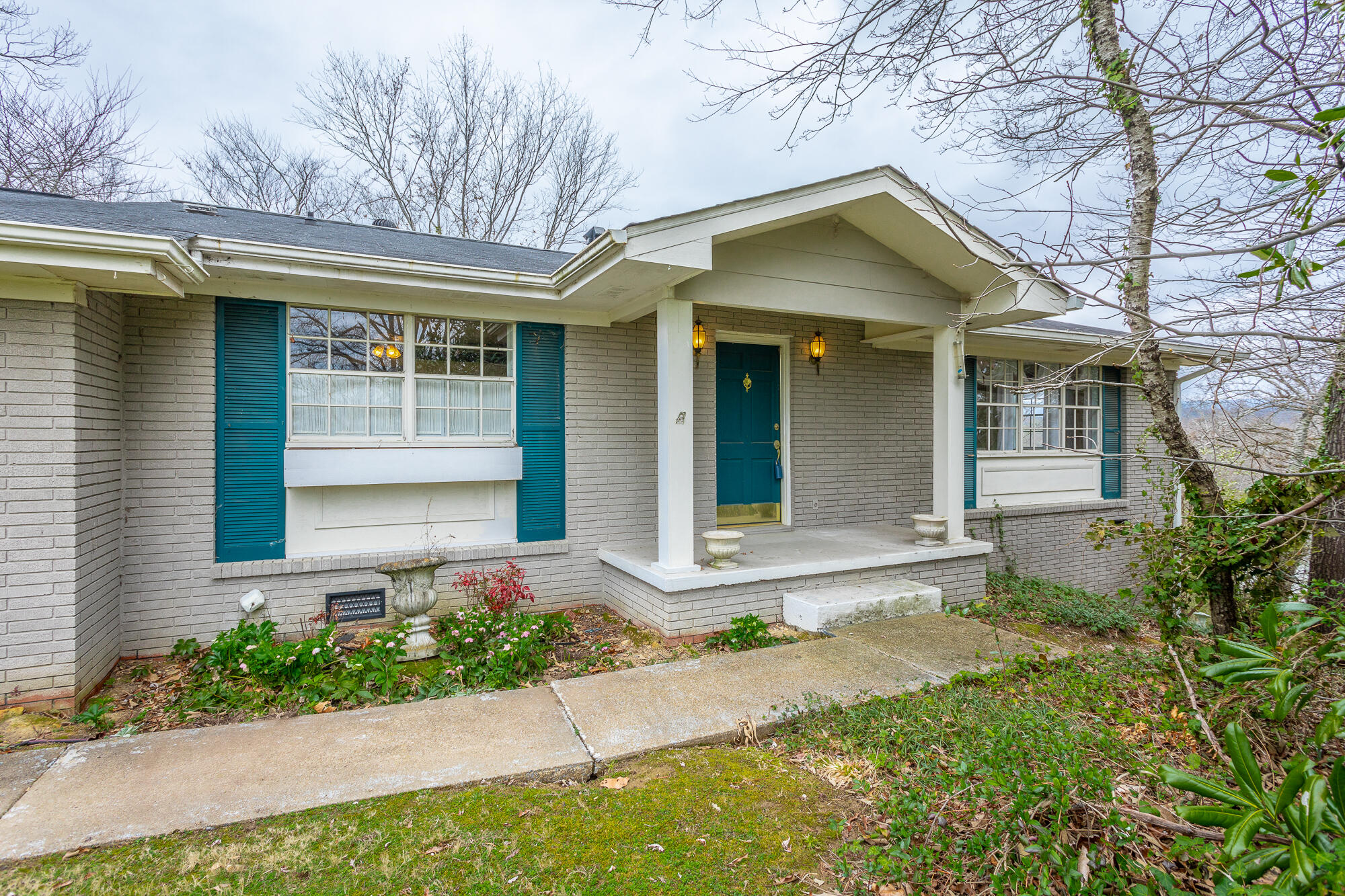 4537 Joack Lane