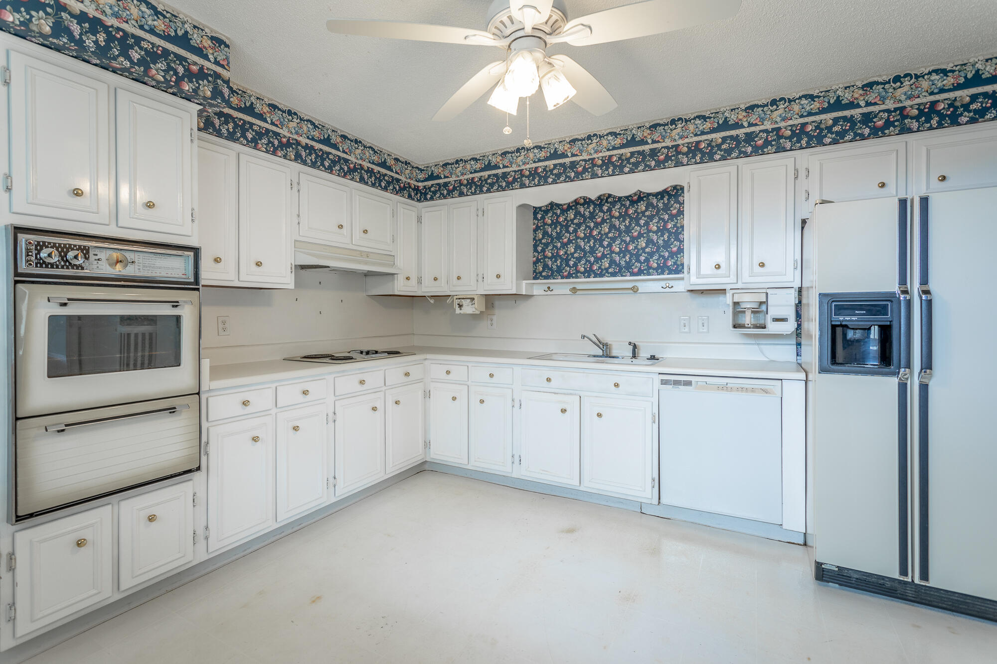 4537 Joack Lane
