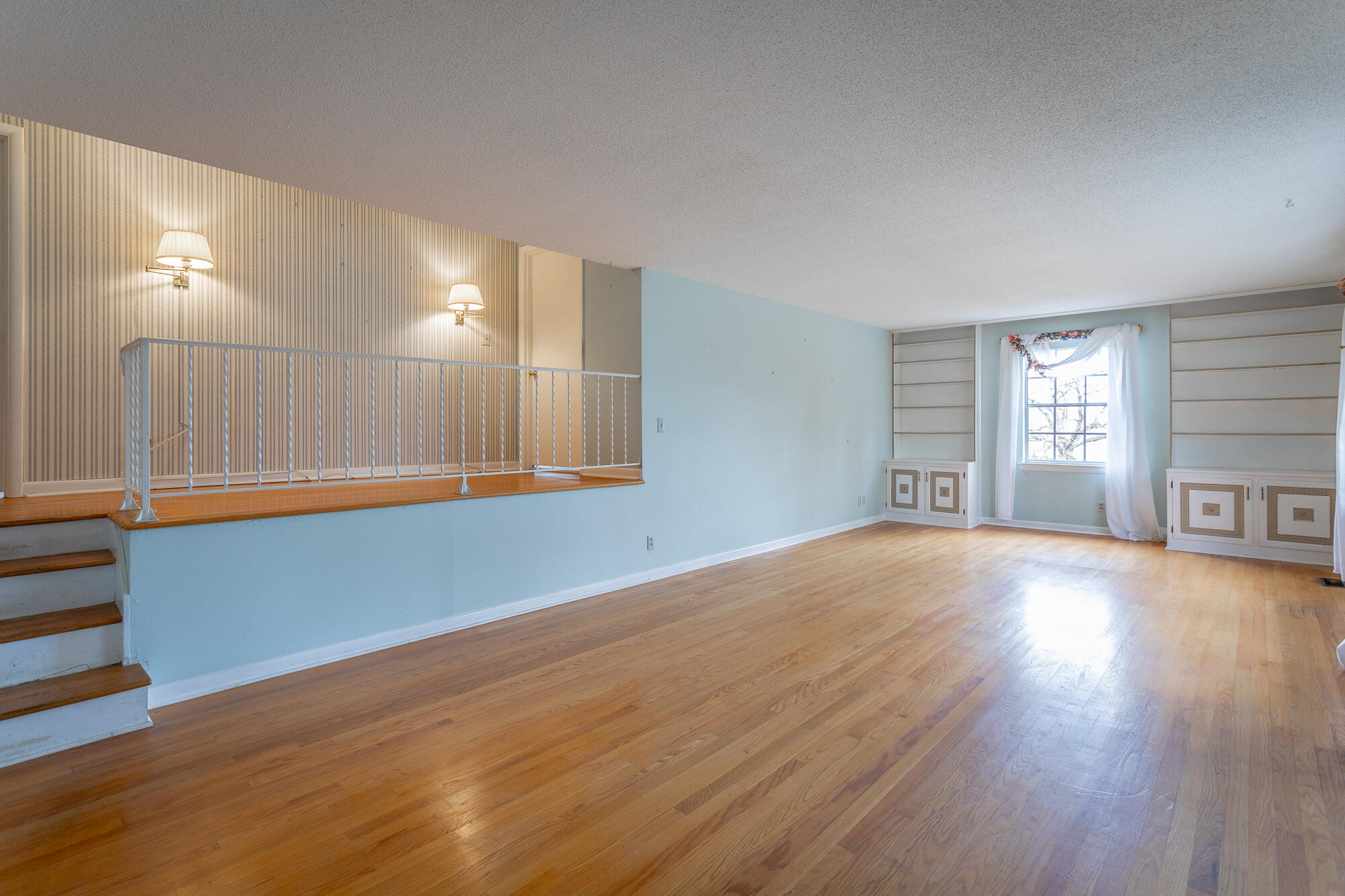 4537 Joack Lane