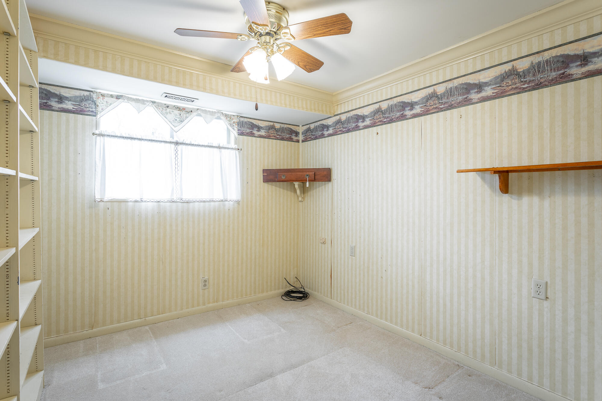 4537 Joack Lane