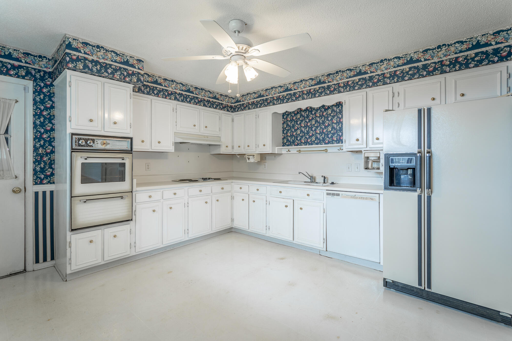 4537 Joack Lane