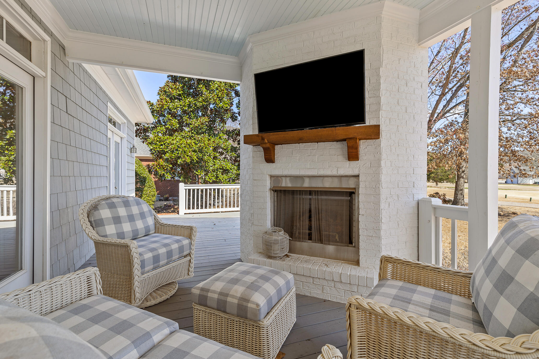 368 Magnolia Vale Dr