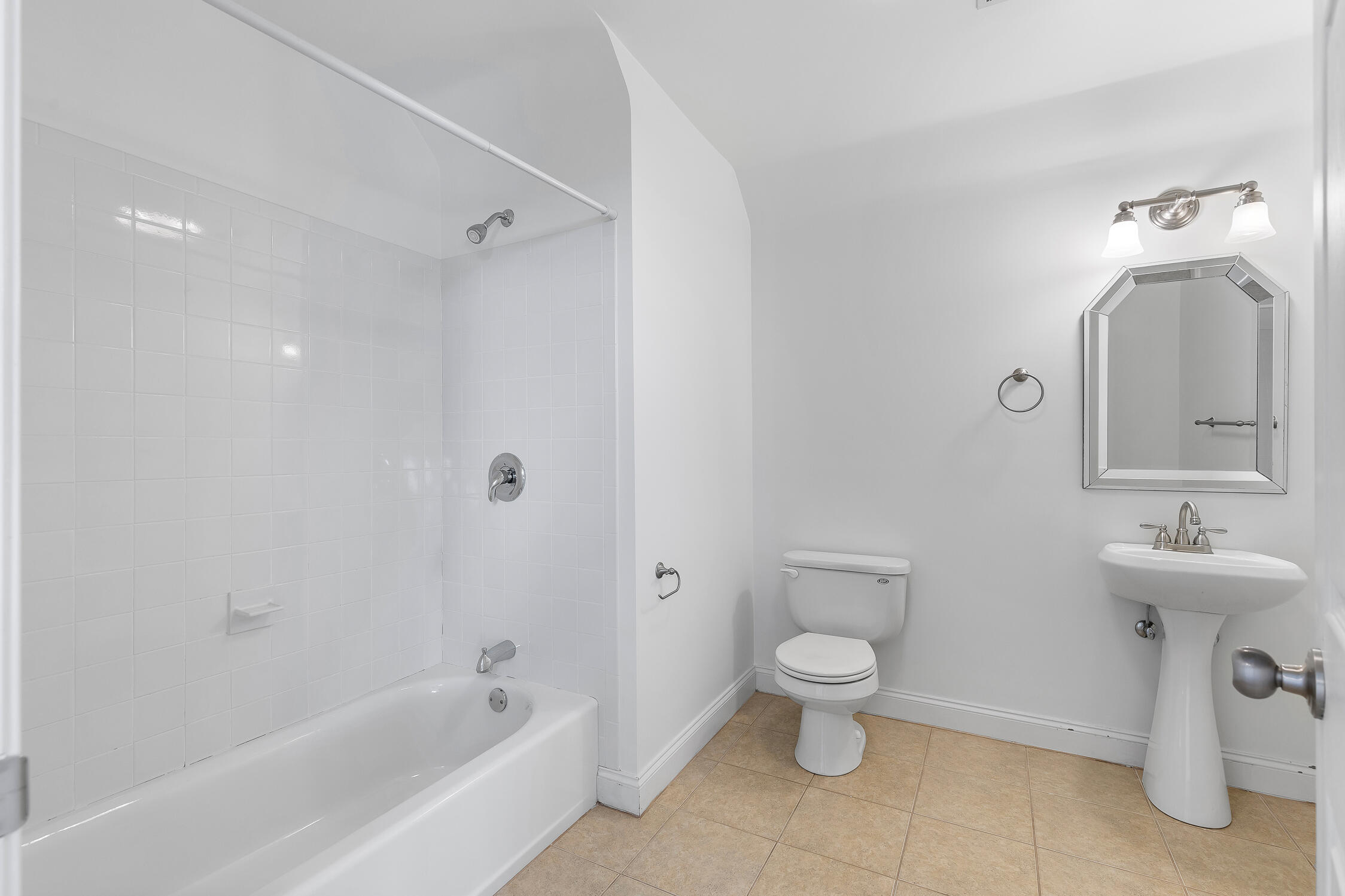 368 Magnolia Vale Dr