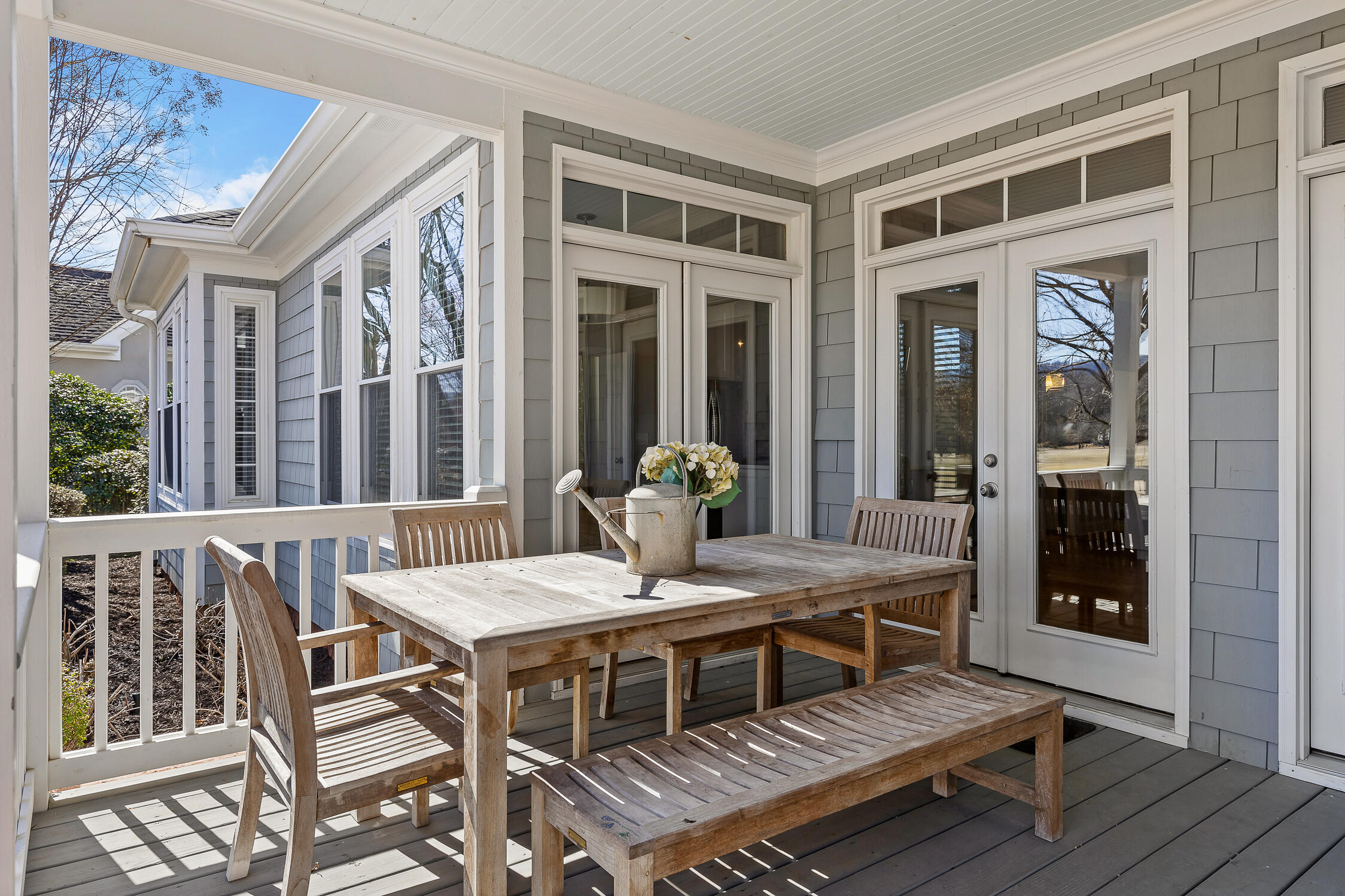 368 Magnolia Vale Dr