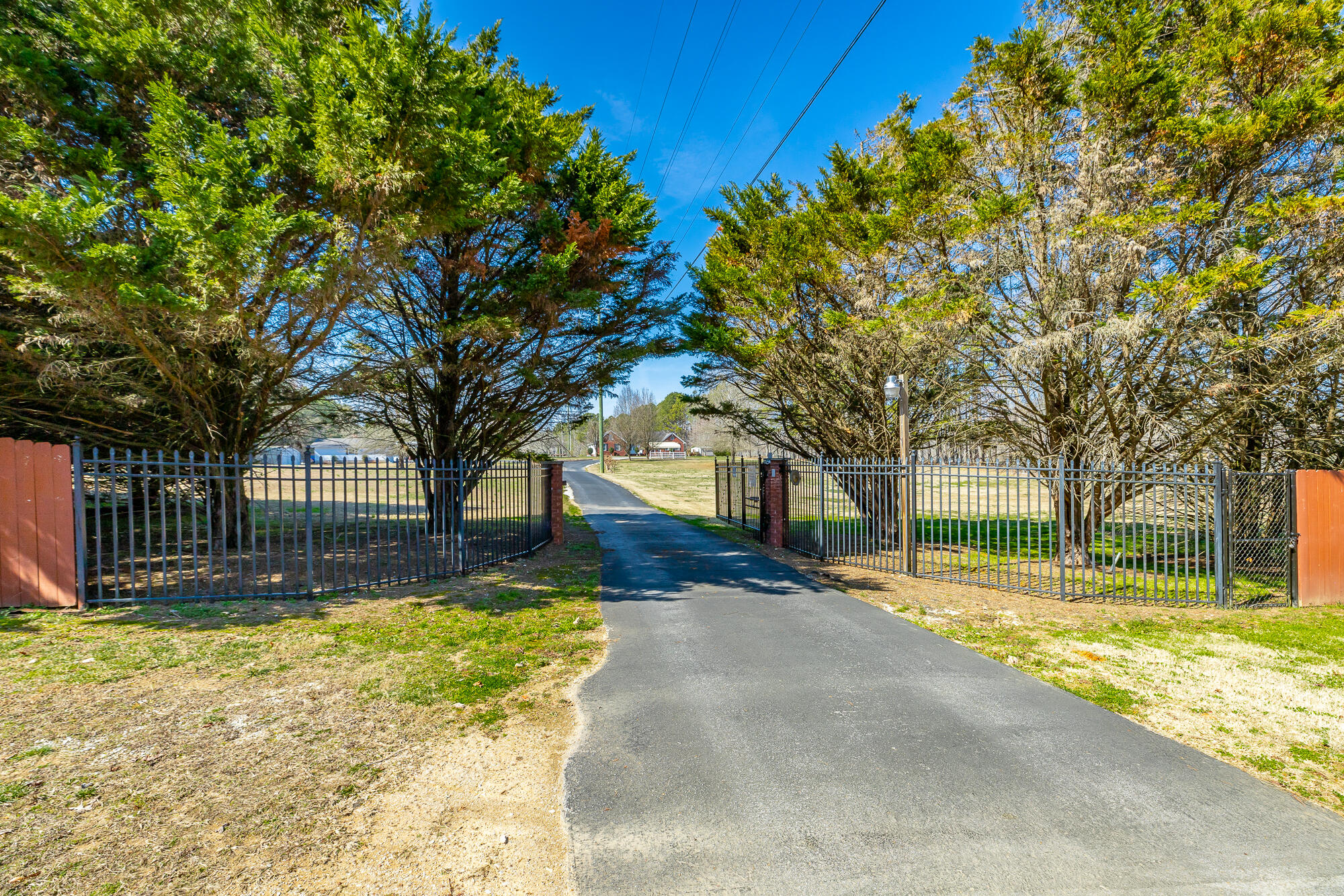 445 Old Country Mill Lane