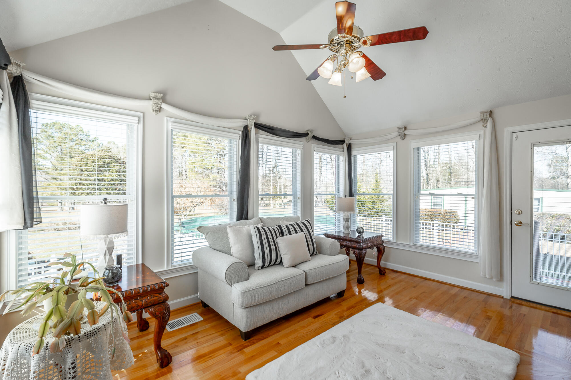 445 Old Country Mill Lane