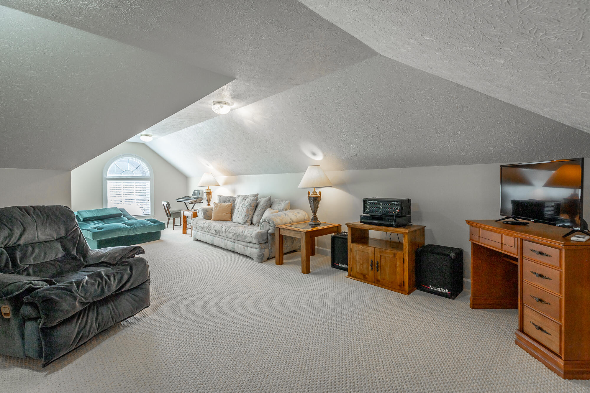 445 Old Country Mill Lane