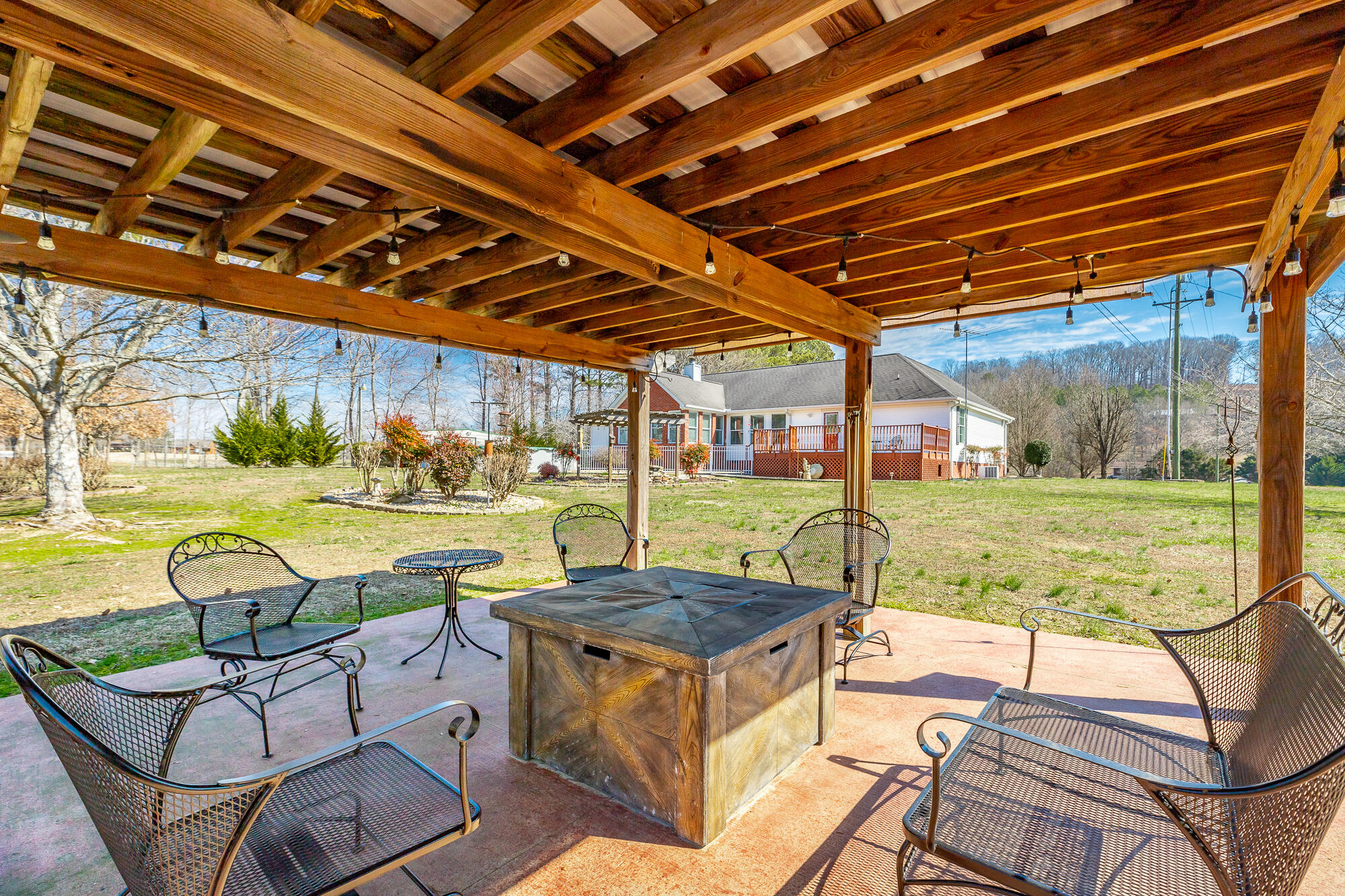 445 Old Country Mill Lane