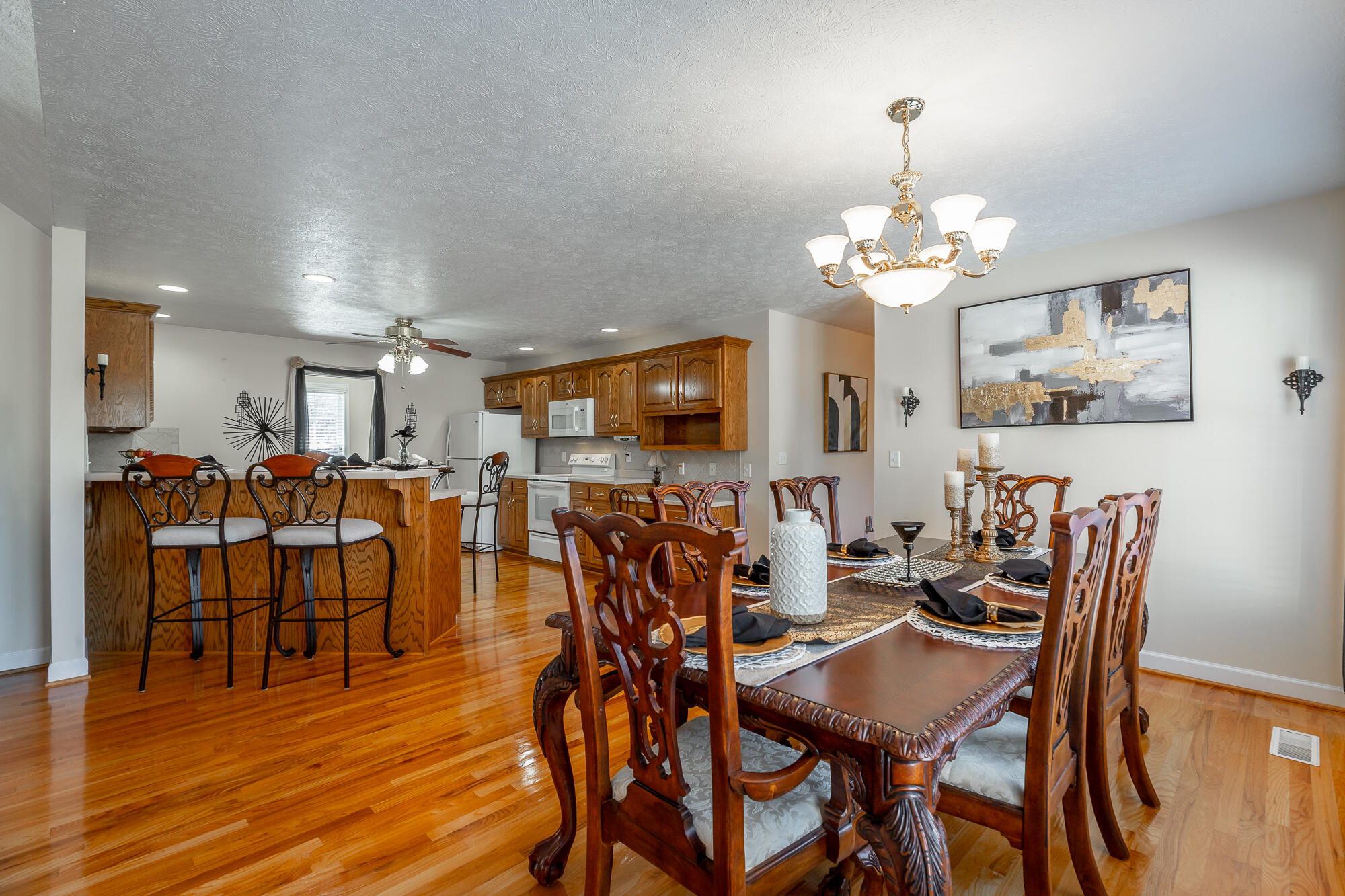 445 Old Country Mill Lane