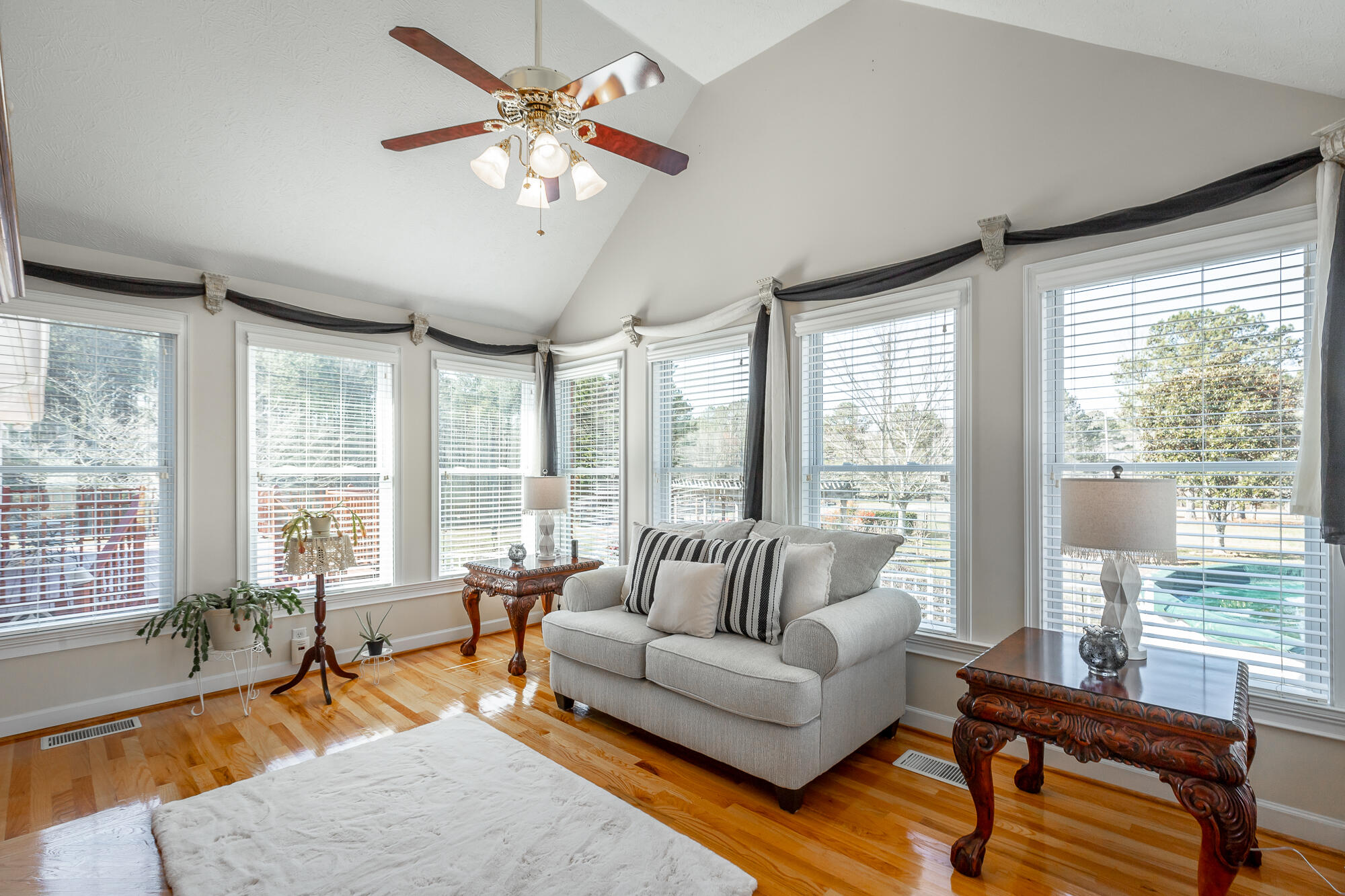 445 Old Country Mill Lane