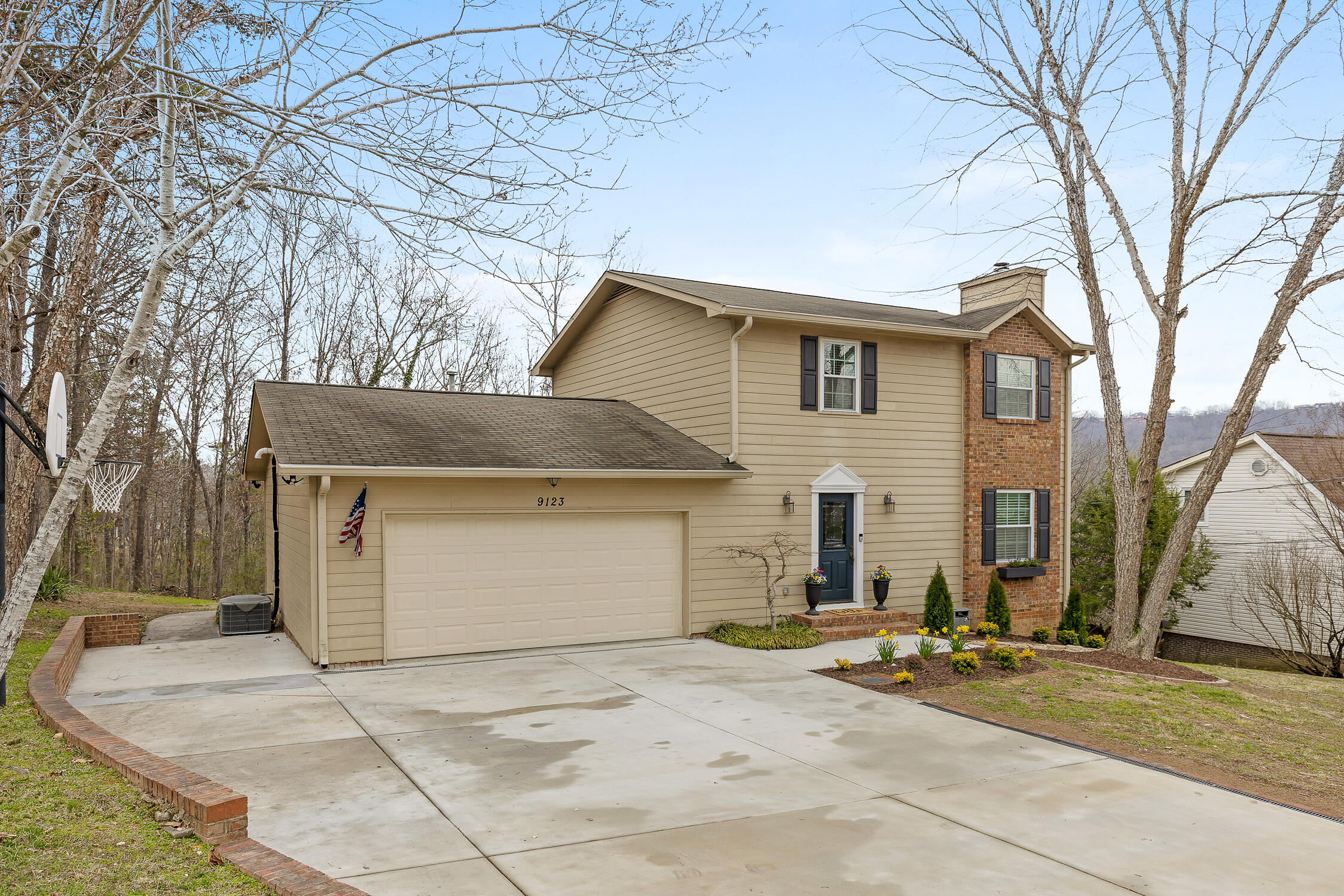 9123 Quail Mountain Drive