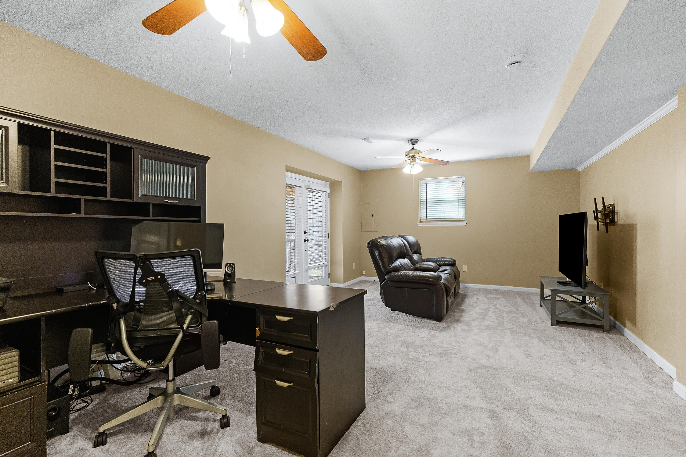9123 Quail Mountain Drive