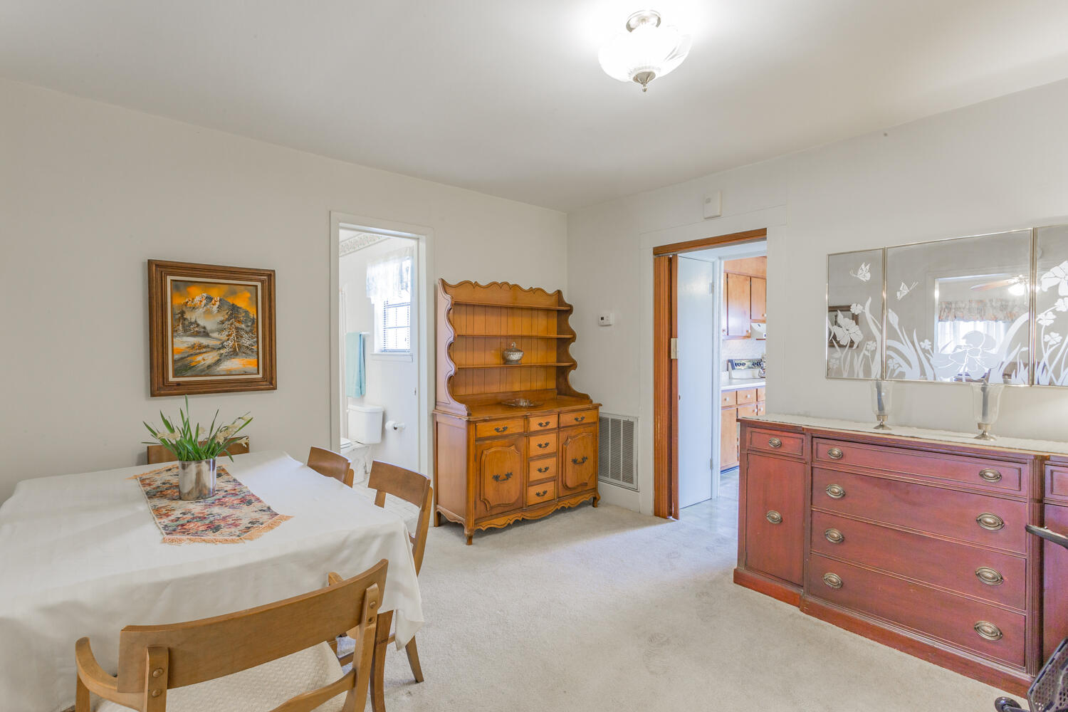 411 S Chattanooga Street, LaFayette