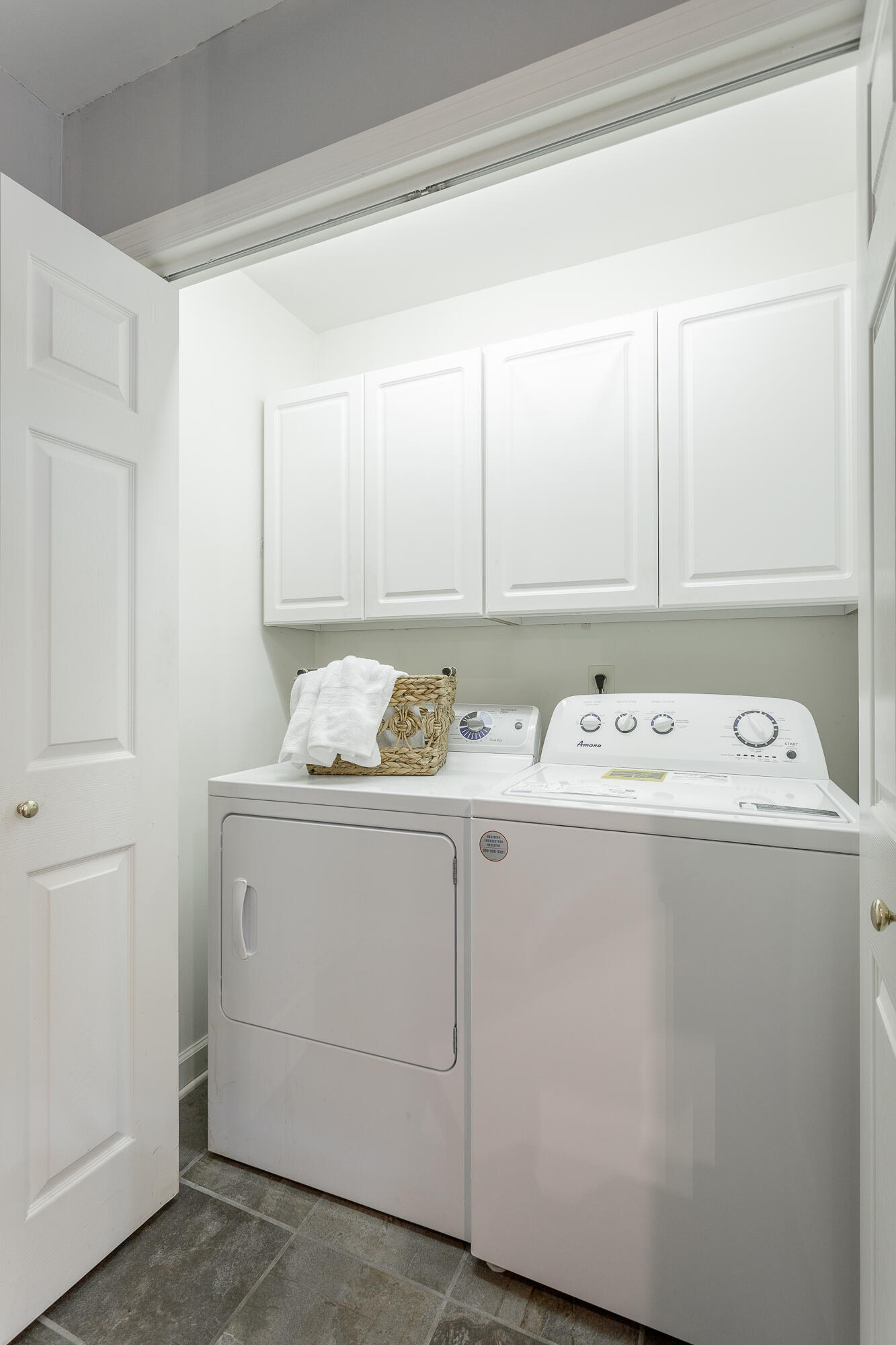 2412 Columbine Trail