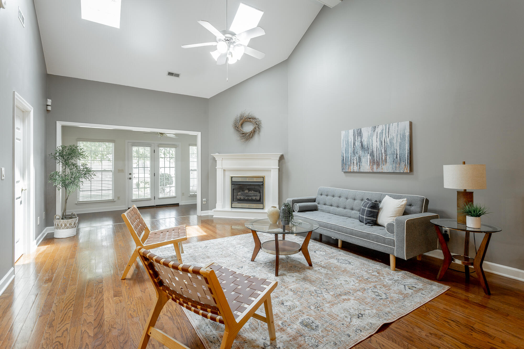 2412 Columbine Trail