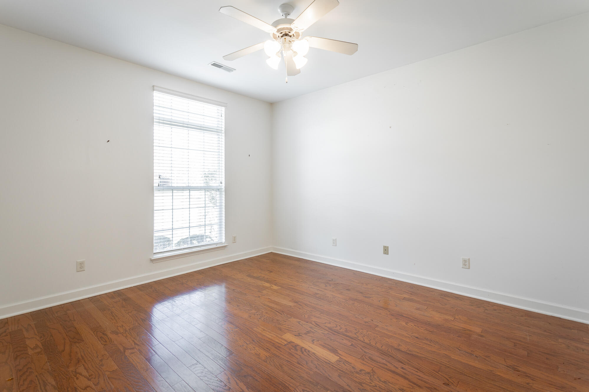 2412 Columbine Trail