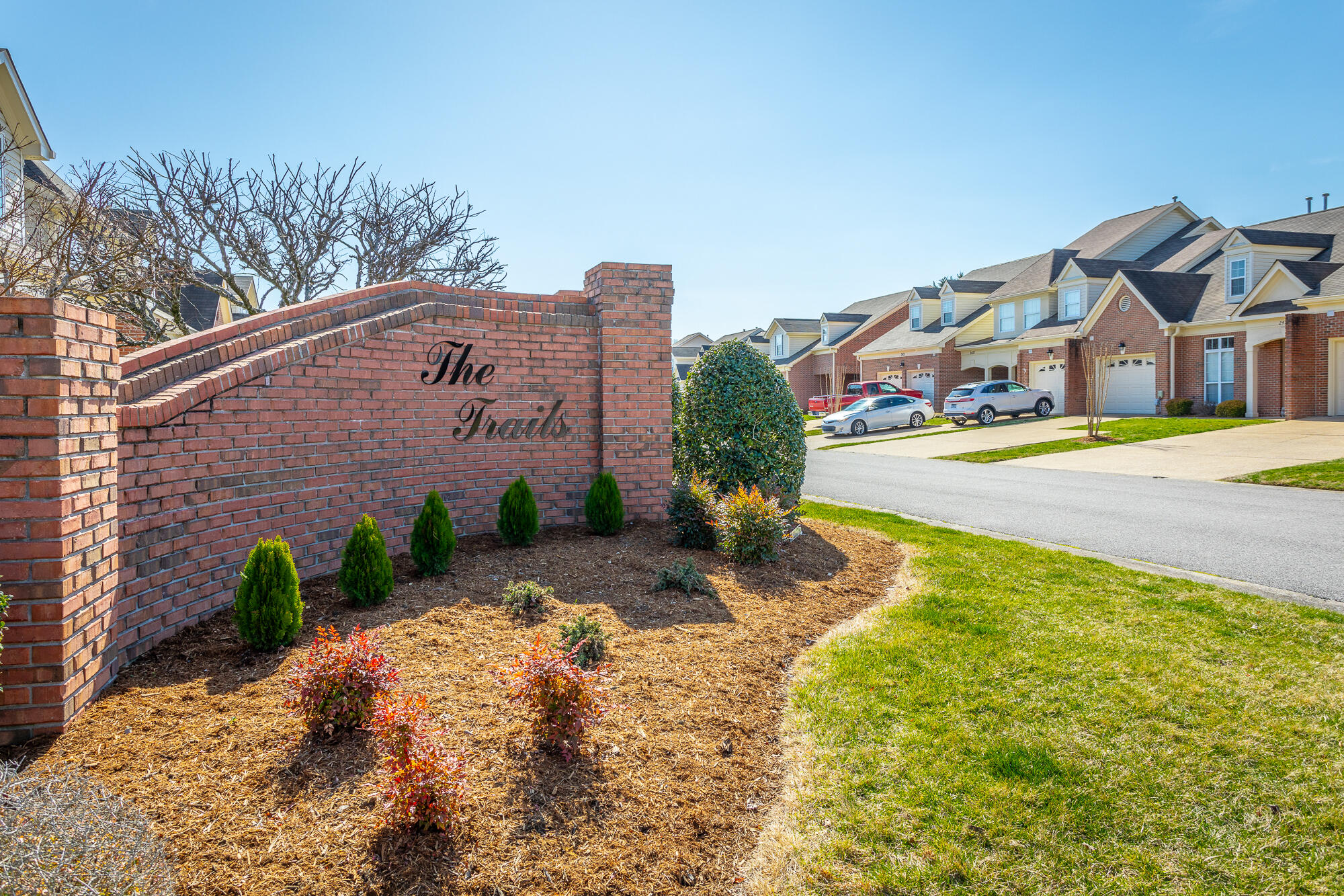 2412 Columbine Trail