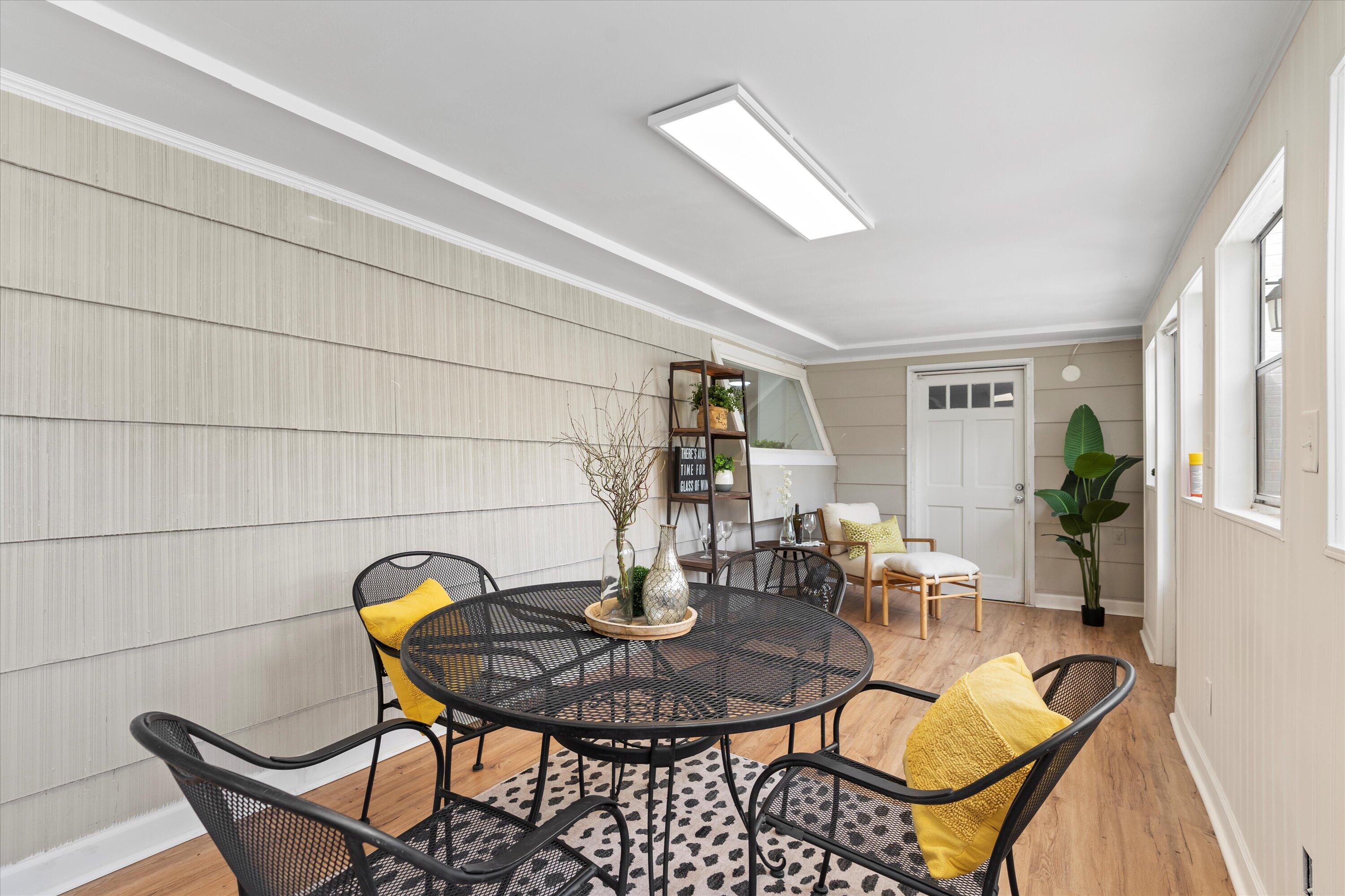 15 Abelia Ln