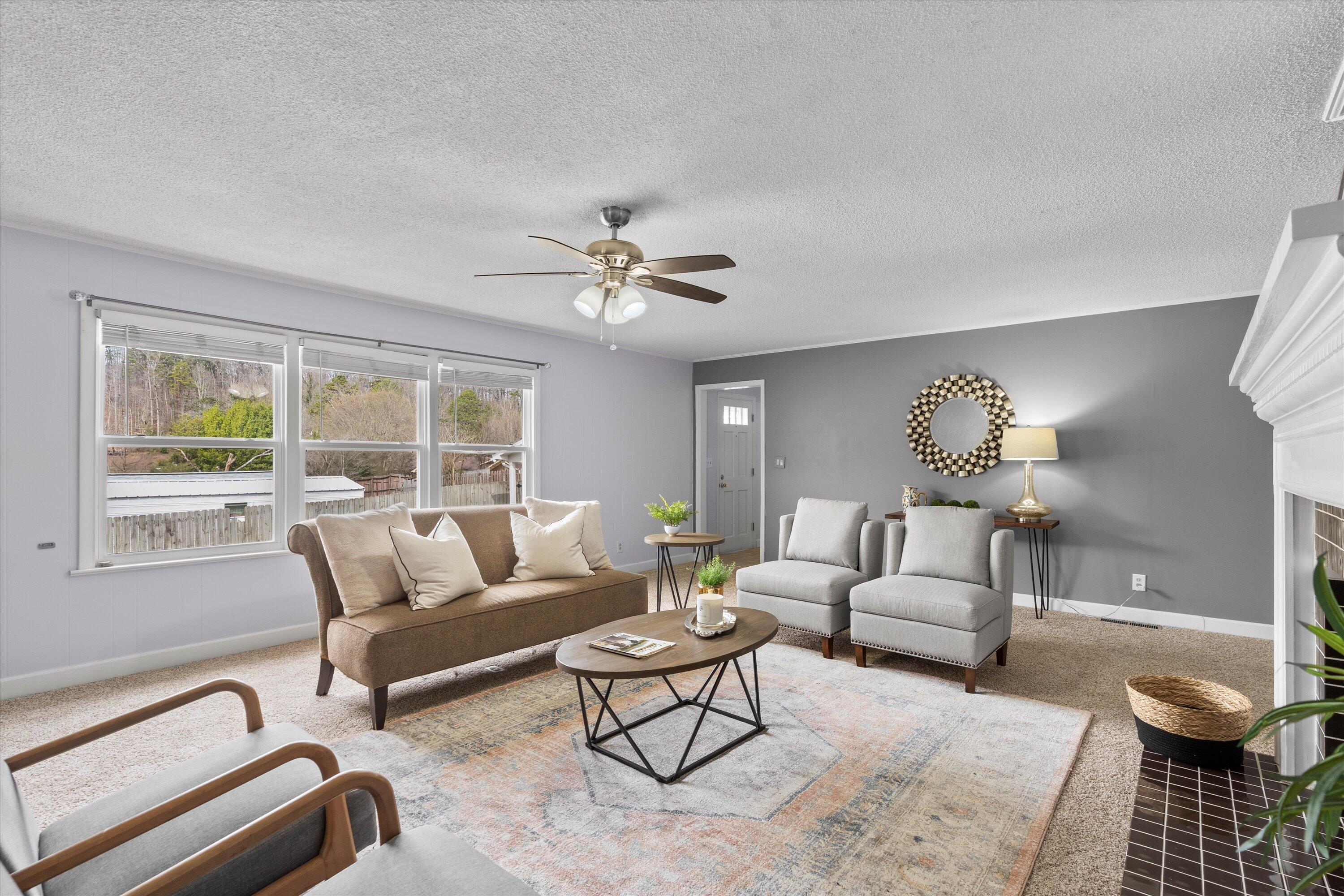15 Abelia Ln