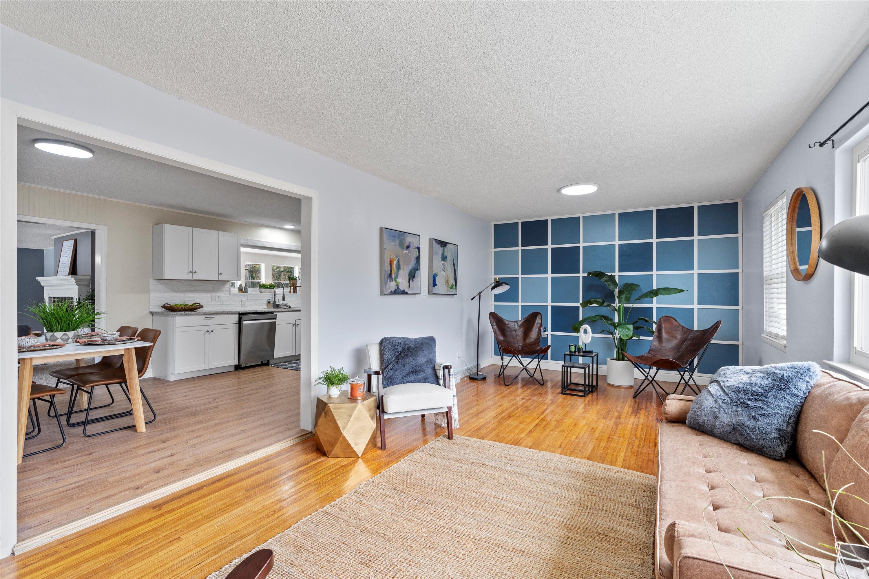 15 Abelia Ln