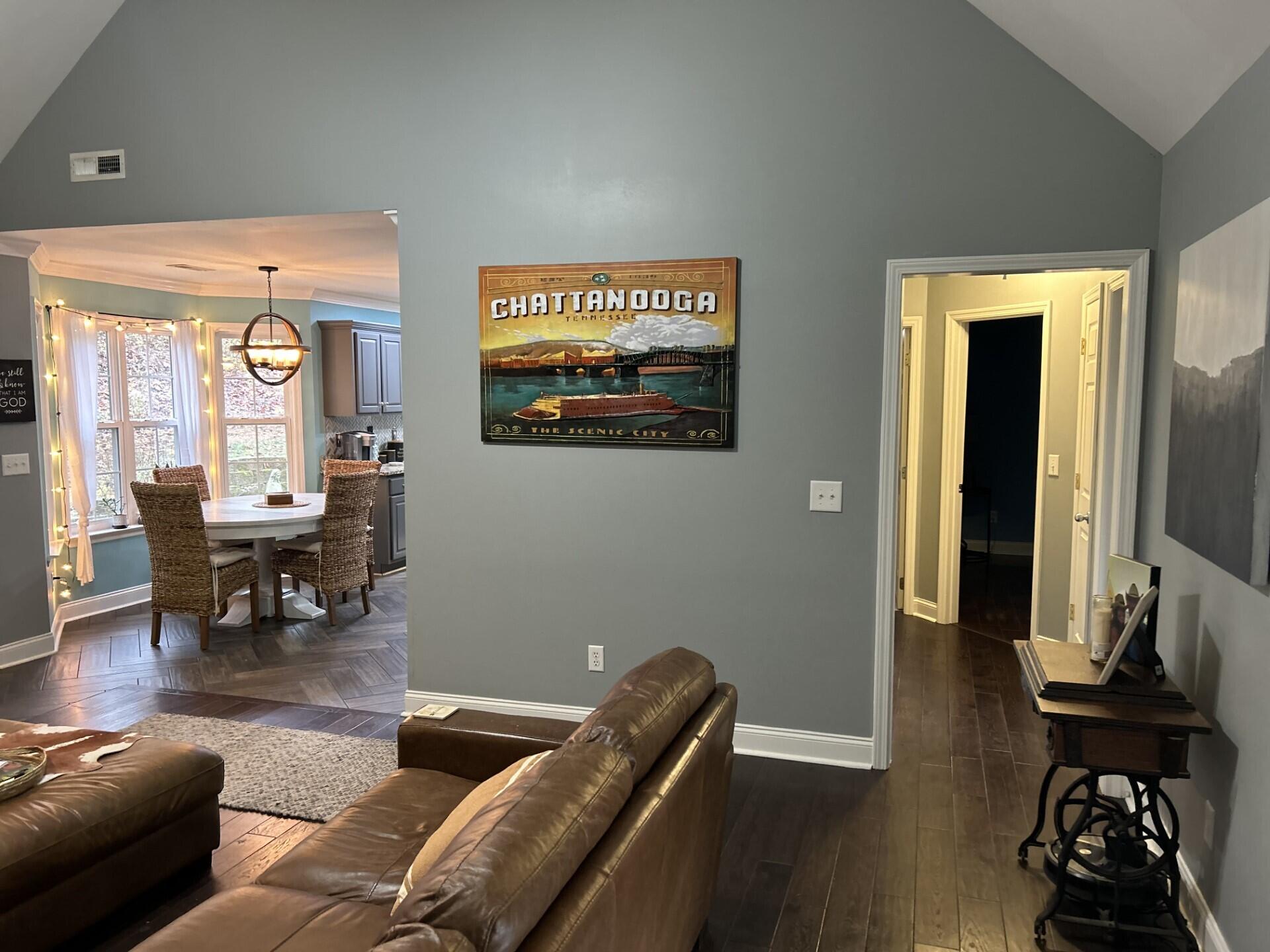 8743 Crestbrook Circle