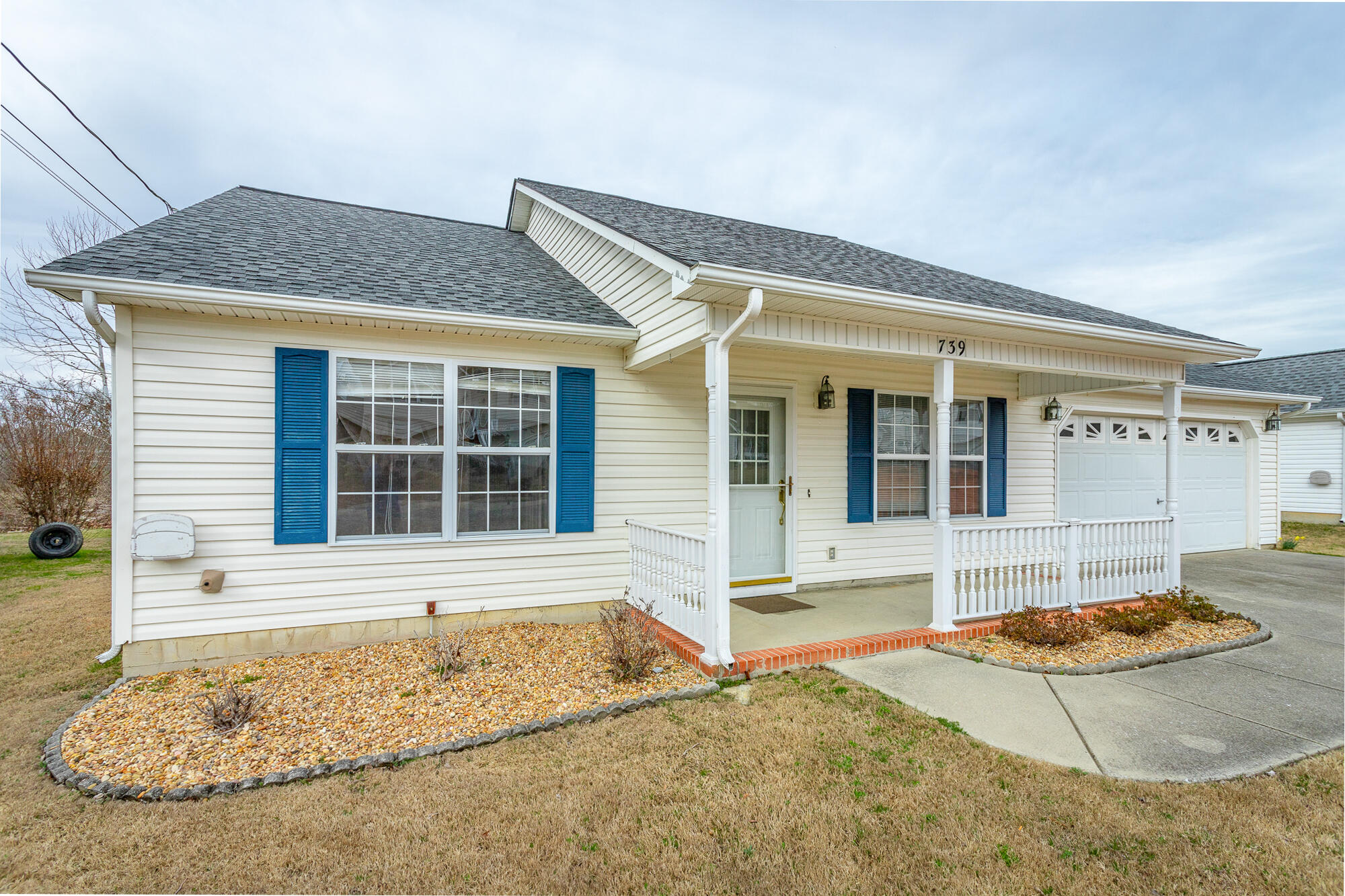 739 Colony Cir