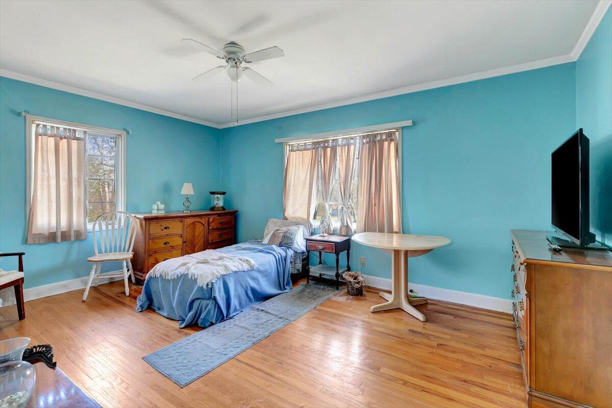 315 Hemphill Ave