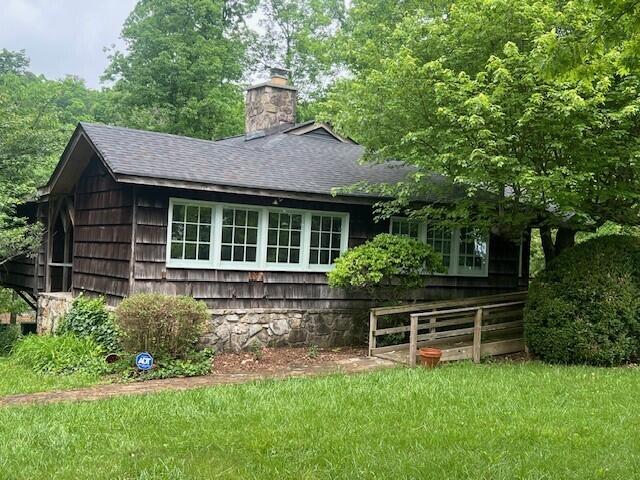 2113 E Brow Road