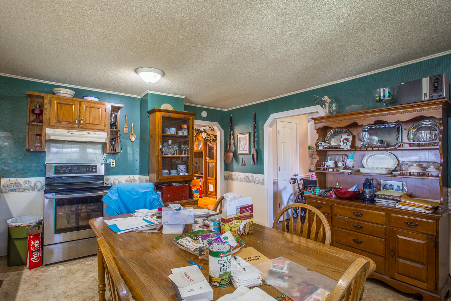 1307 Kelly St