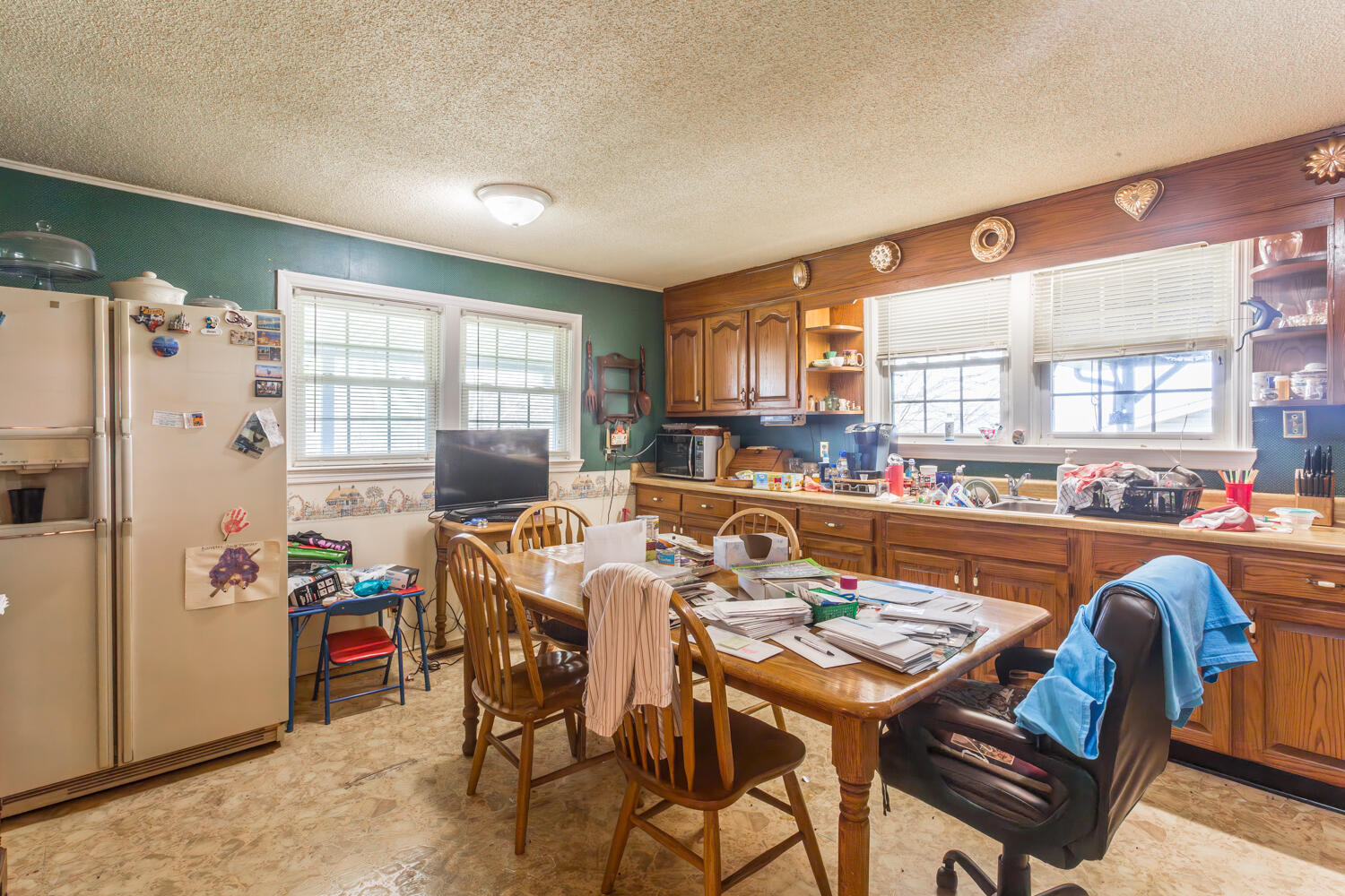 1307 Kelly St