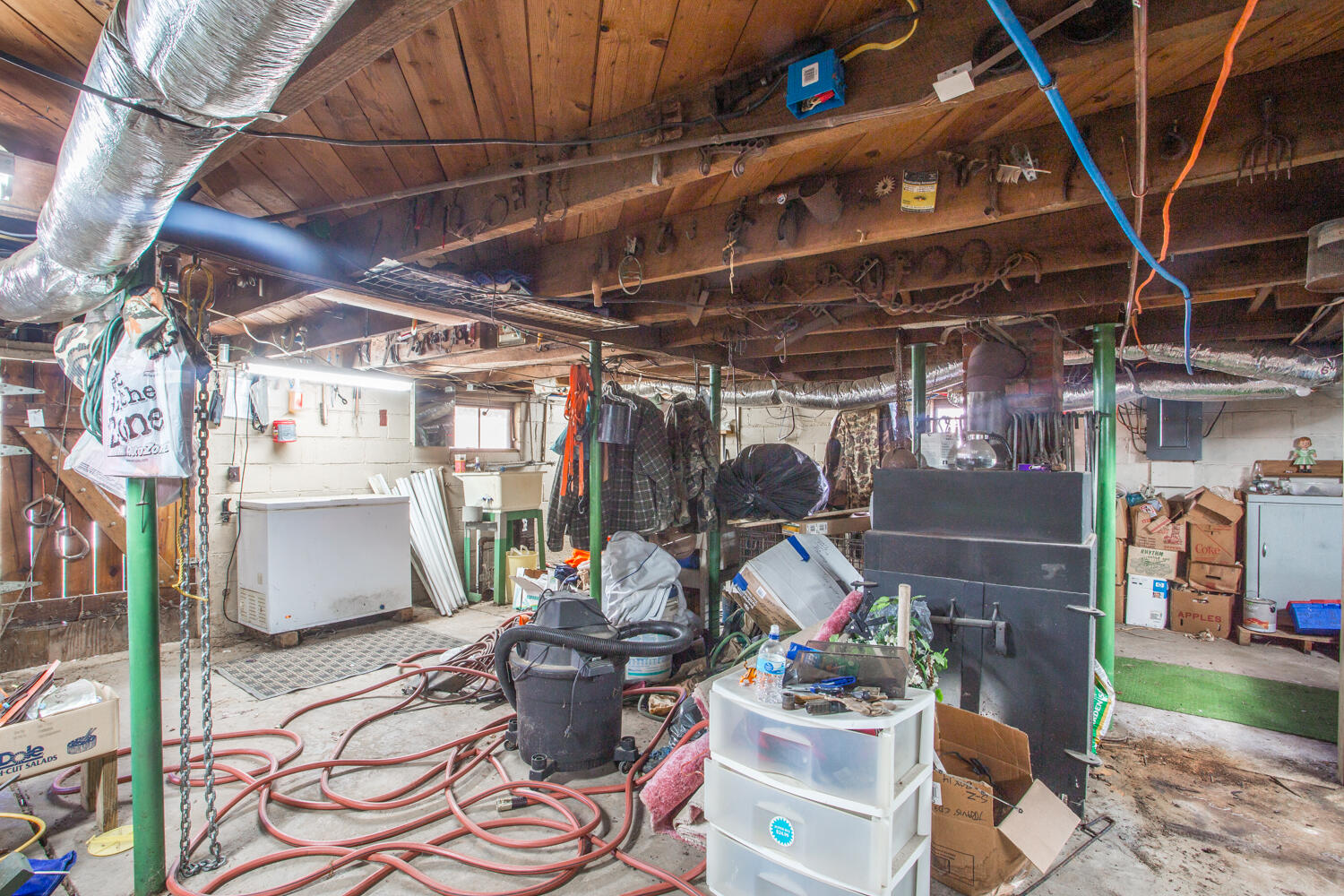 1307 Kelly St