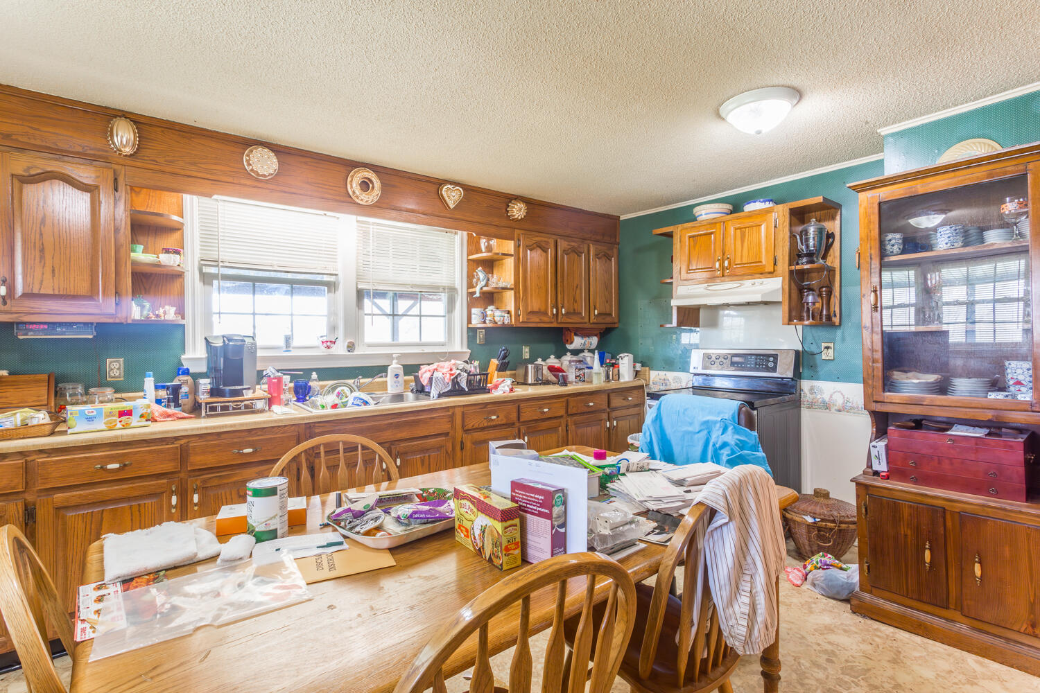 1307 Kelly St