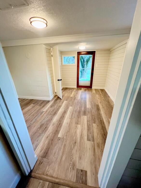 66 Davis St