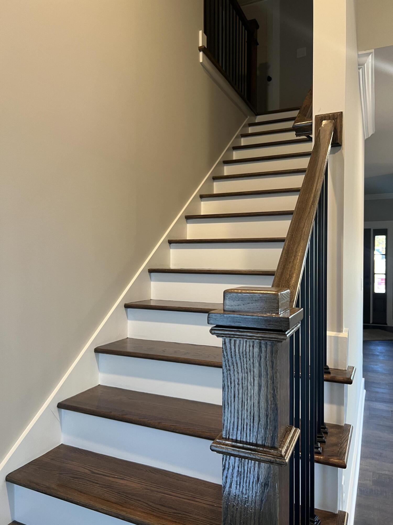 449 Willow Grove Court, 34