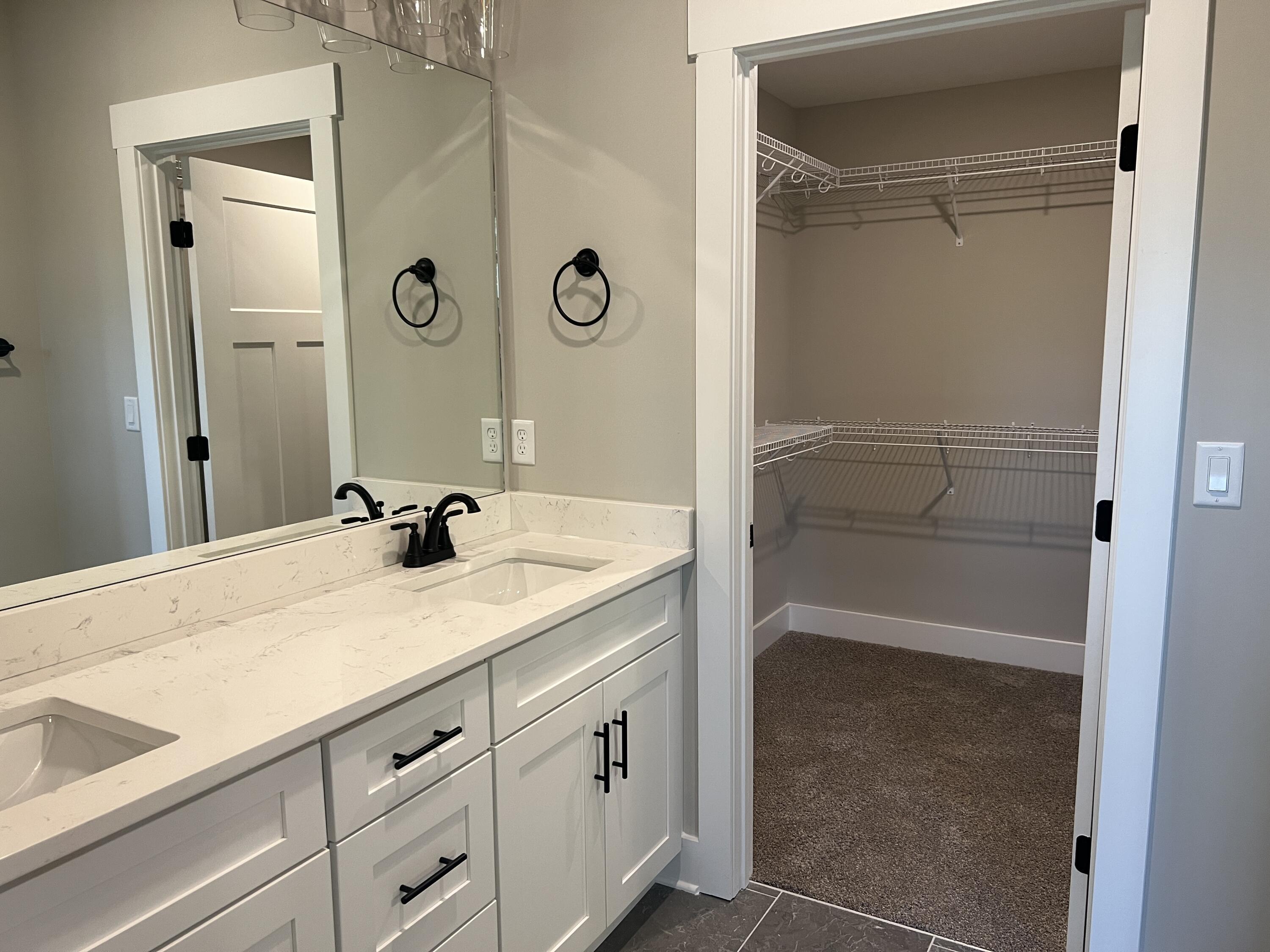 449 Willow Grove Court, 34