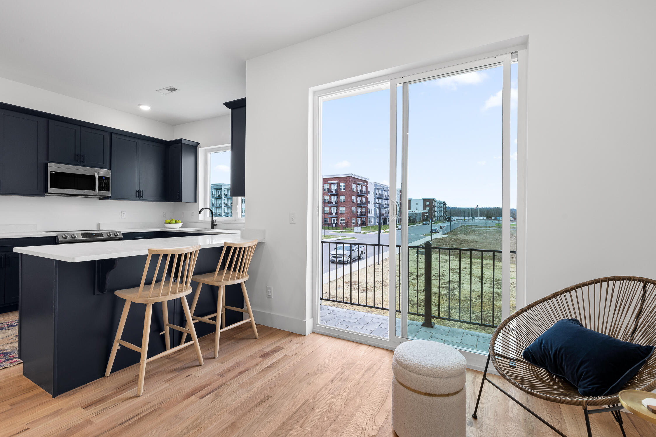 3303 Aberdeen Row