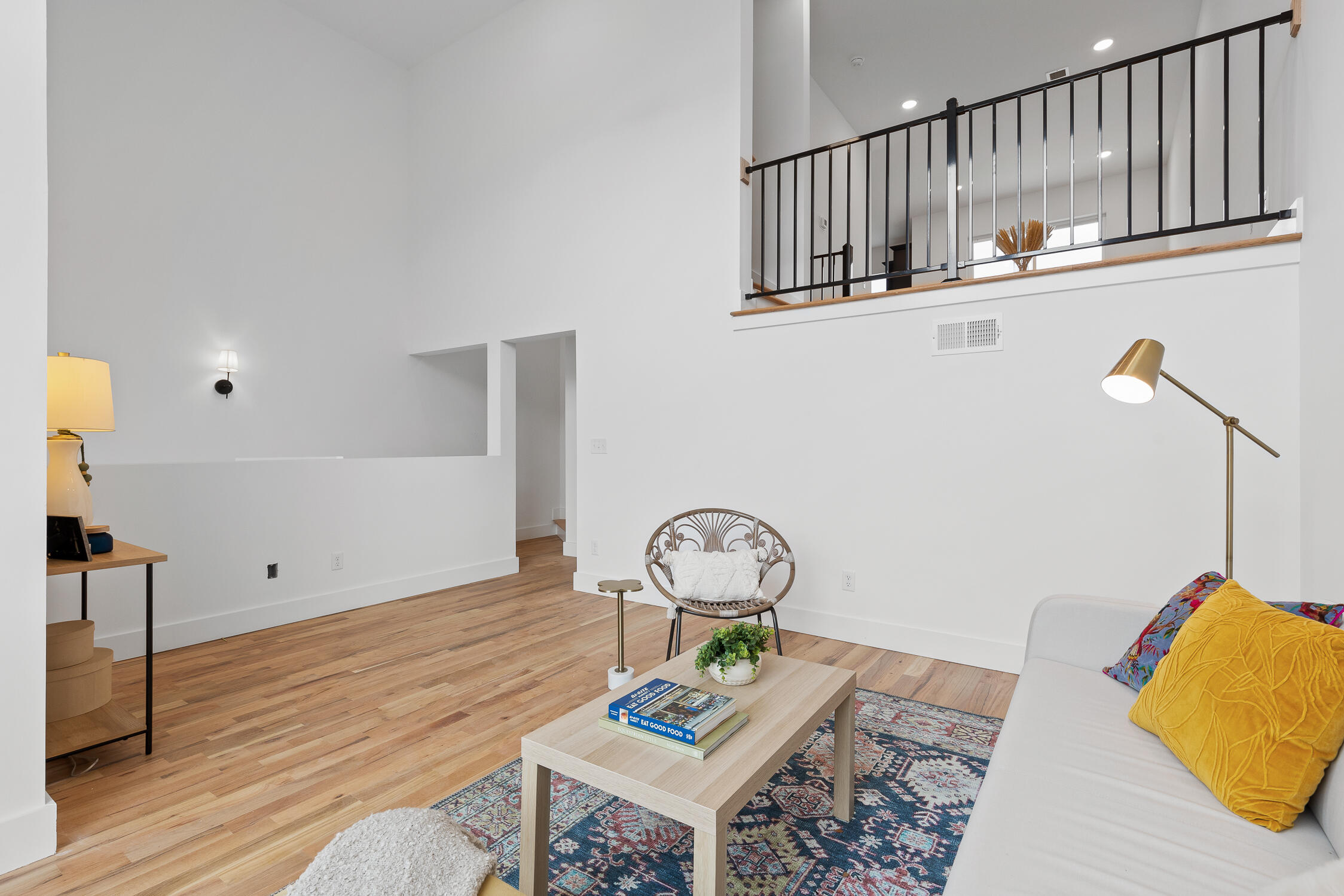 3303 Aberdeen Row