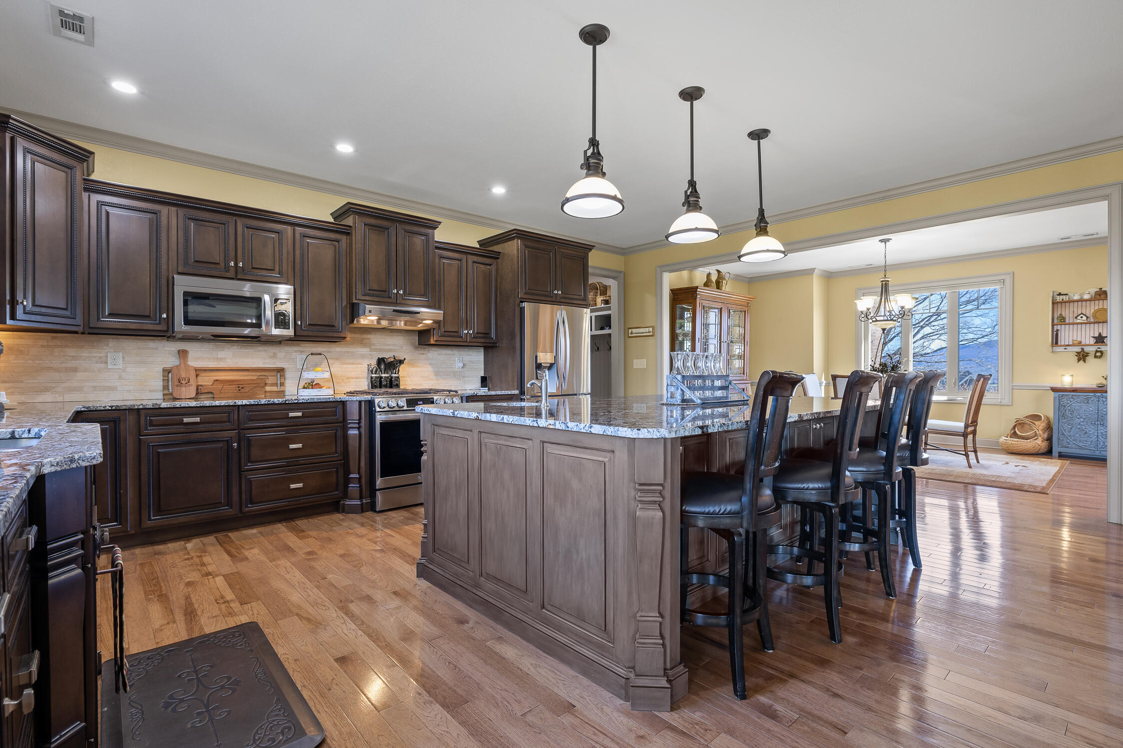 162 Farmington Ln