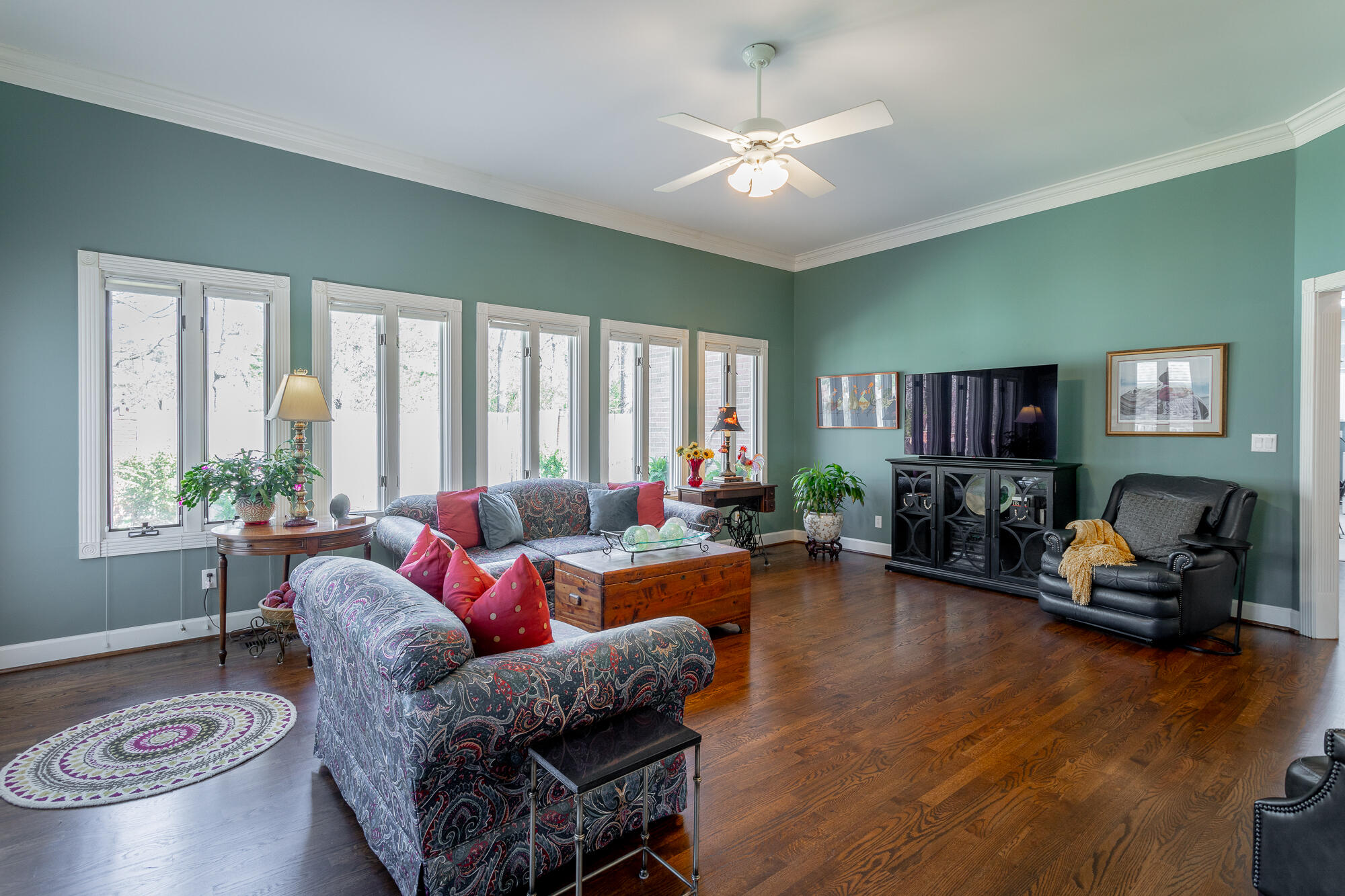 8115 Gatehouse Crossing