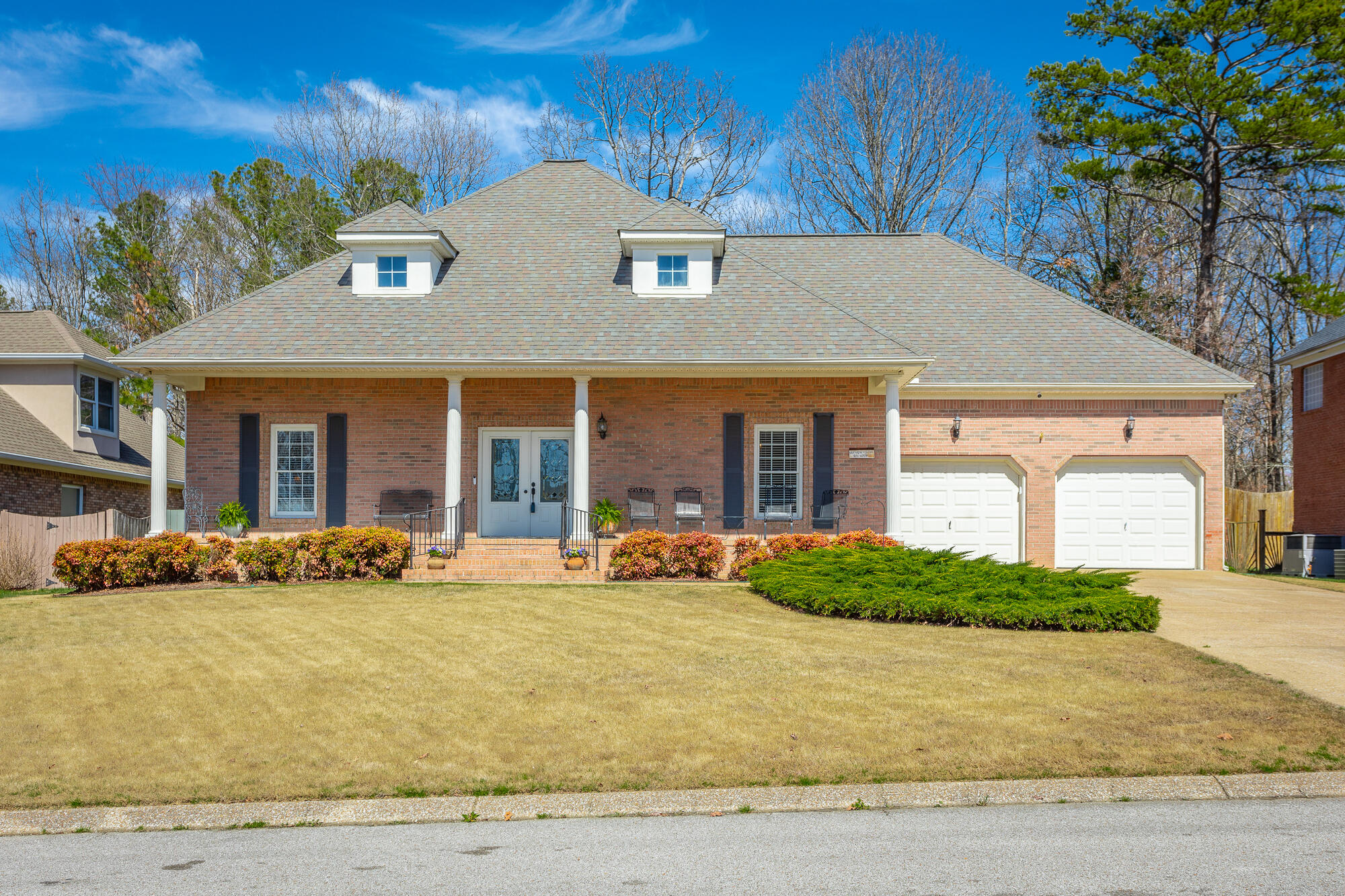 8115 Gatehouse Crossing